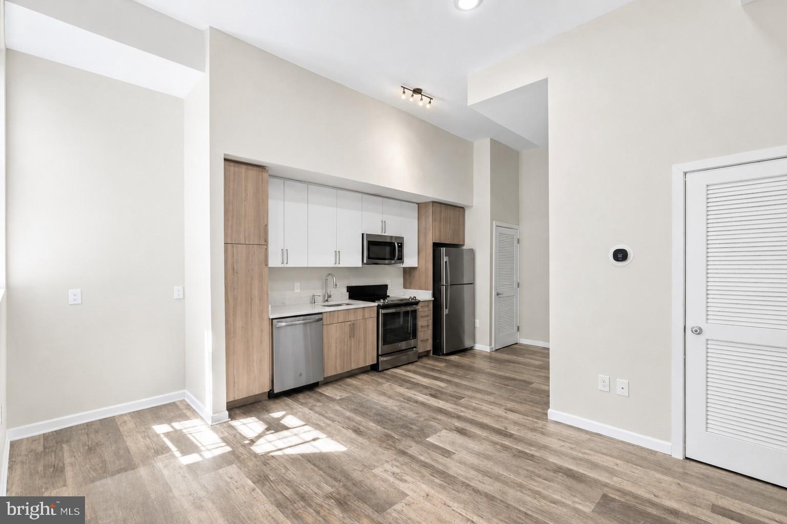 STATION NORTH ARTS DISTRICT - Residential Income