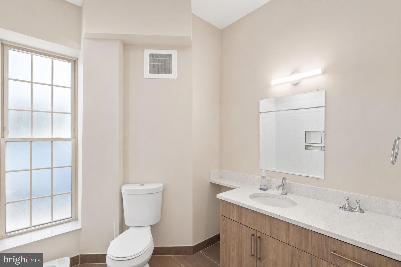 STATION NORTH ARTS DISTRICT - Residential Income