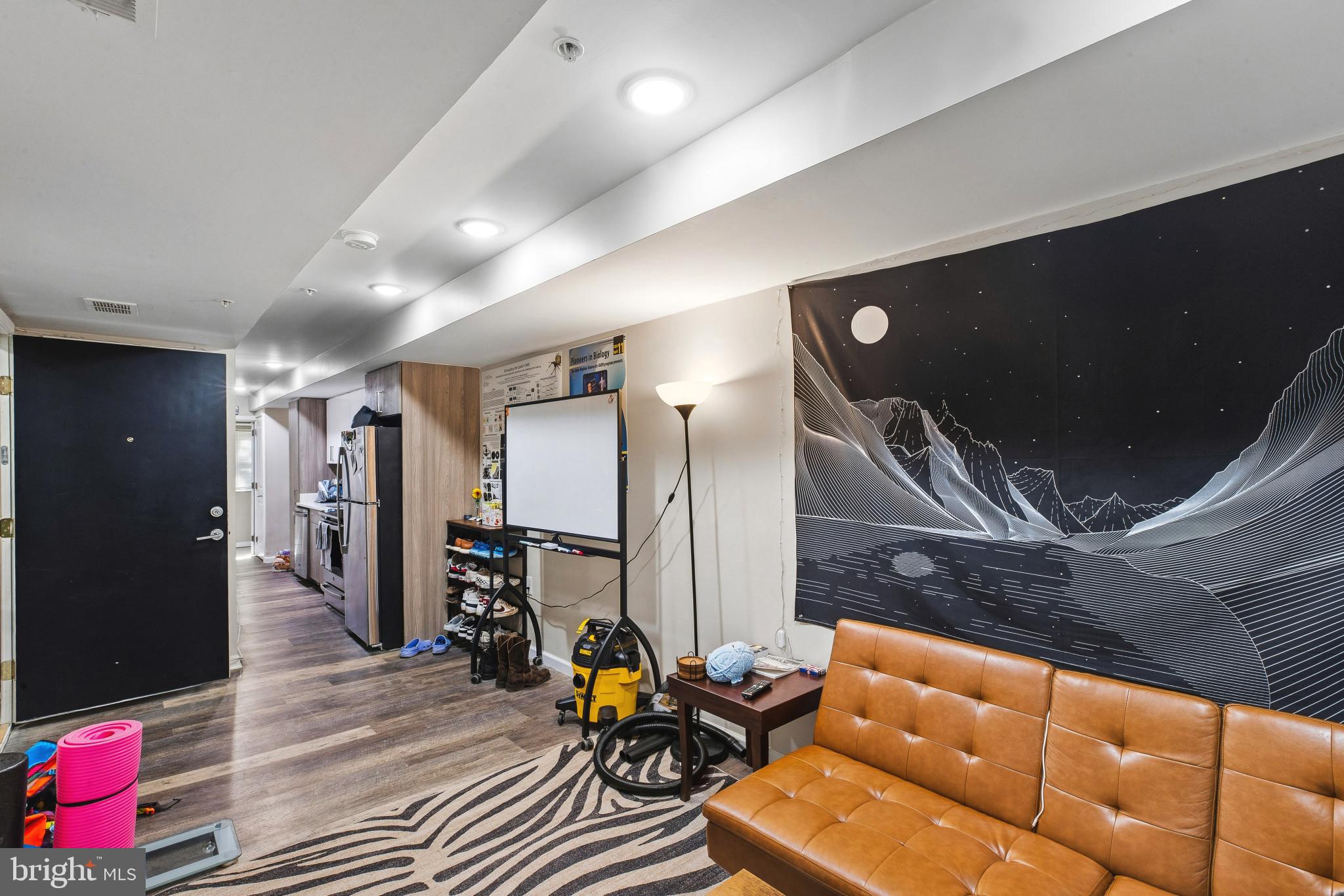 STATION NORTH ARTS DISTRICT - Residential Income