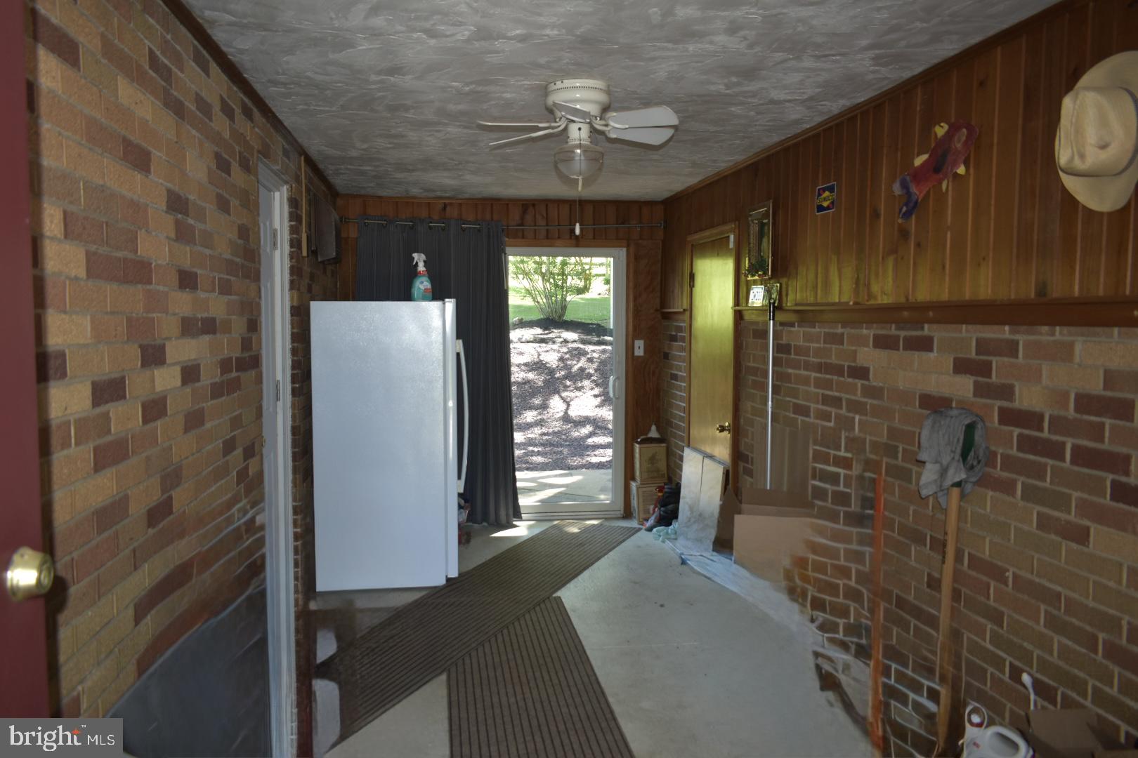 LOGANVILLE - Residential