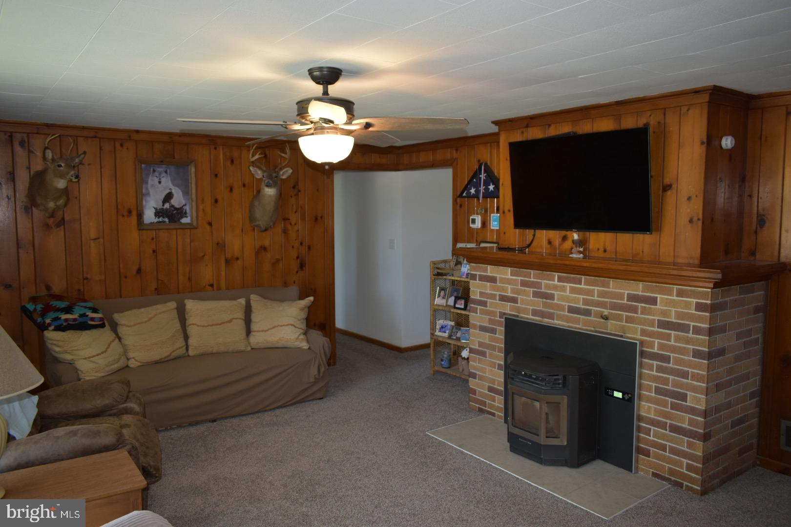 LOGANVILLE - Residential