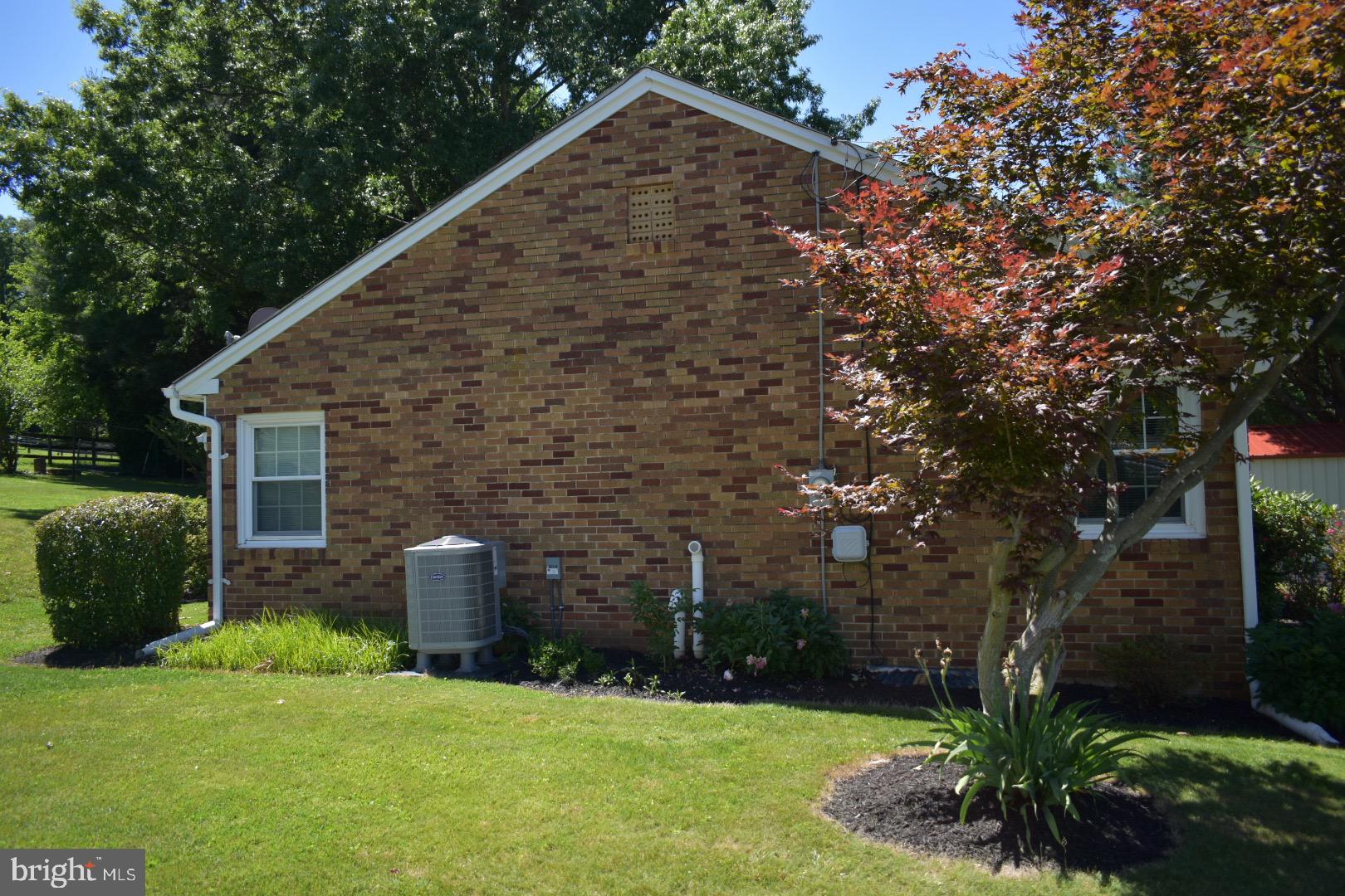 LOGANVILLE - Residential