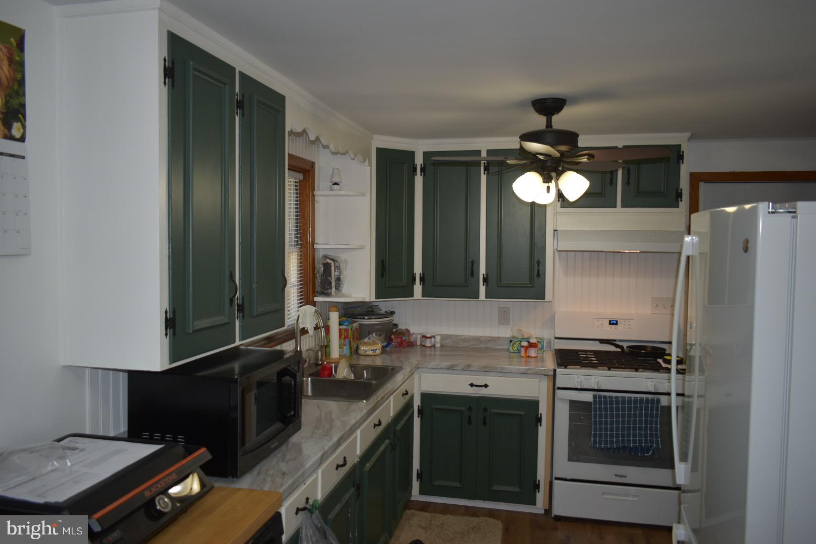 LOGANVILLE - Residential