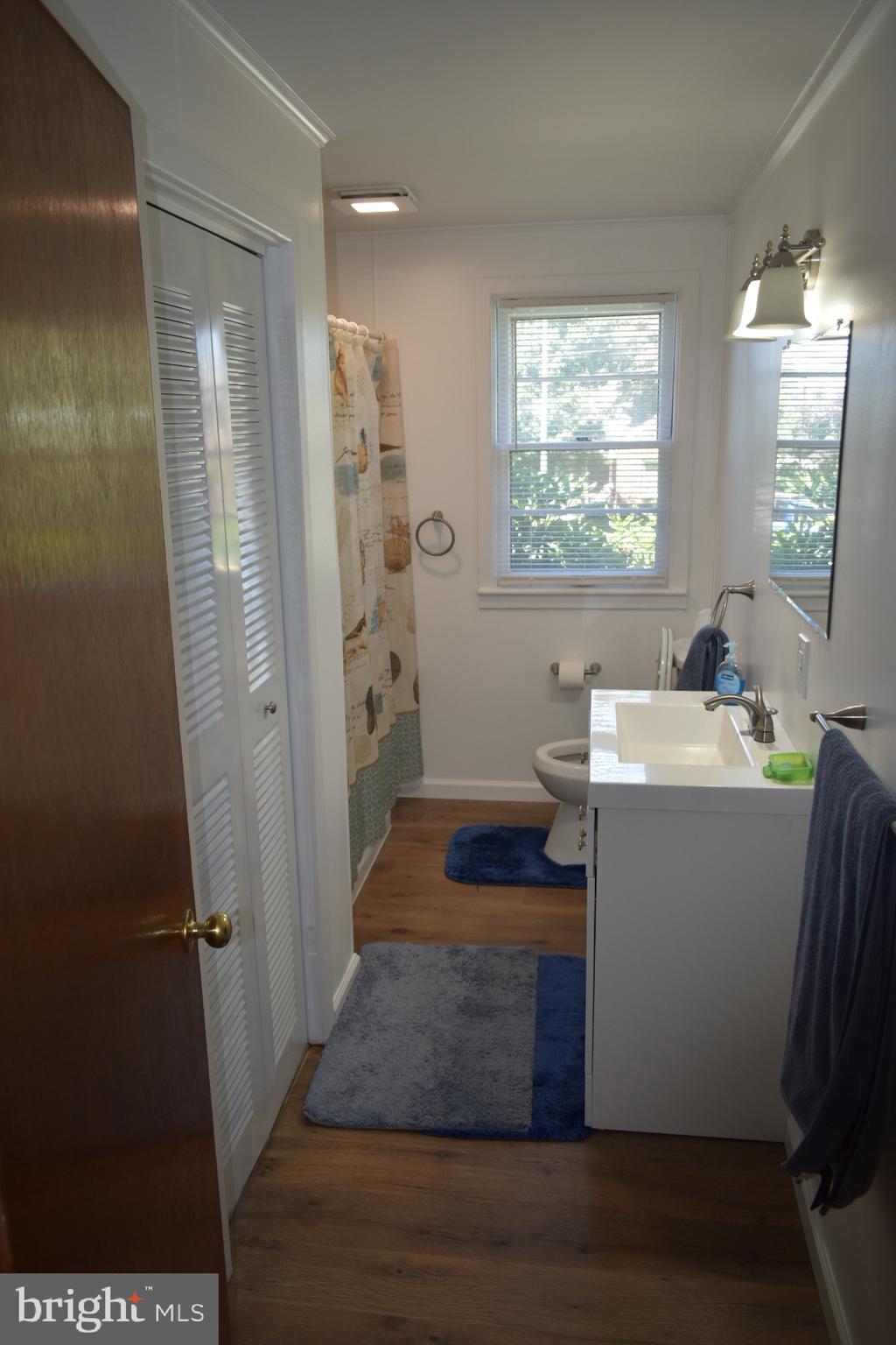 LOGANVILLE - Residential