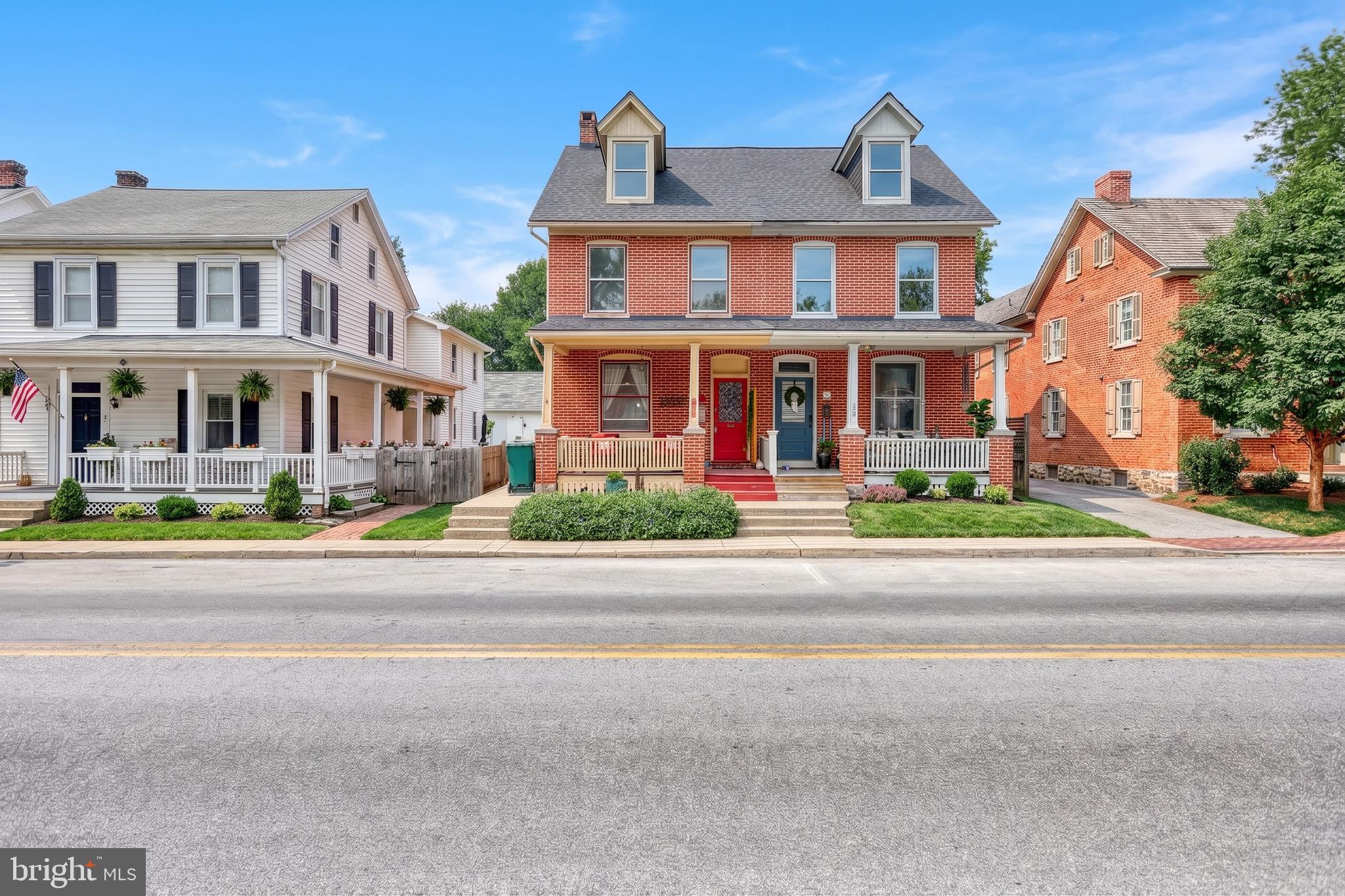 STRASBURG BOROUGH - Residential