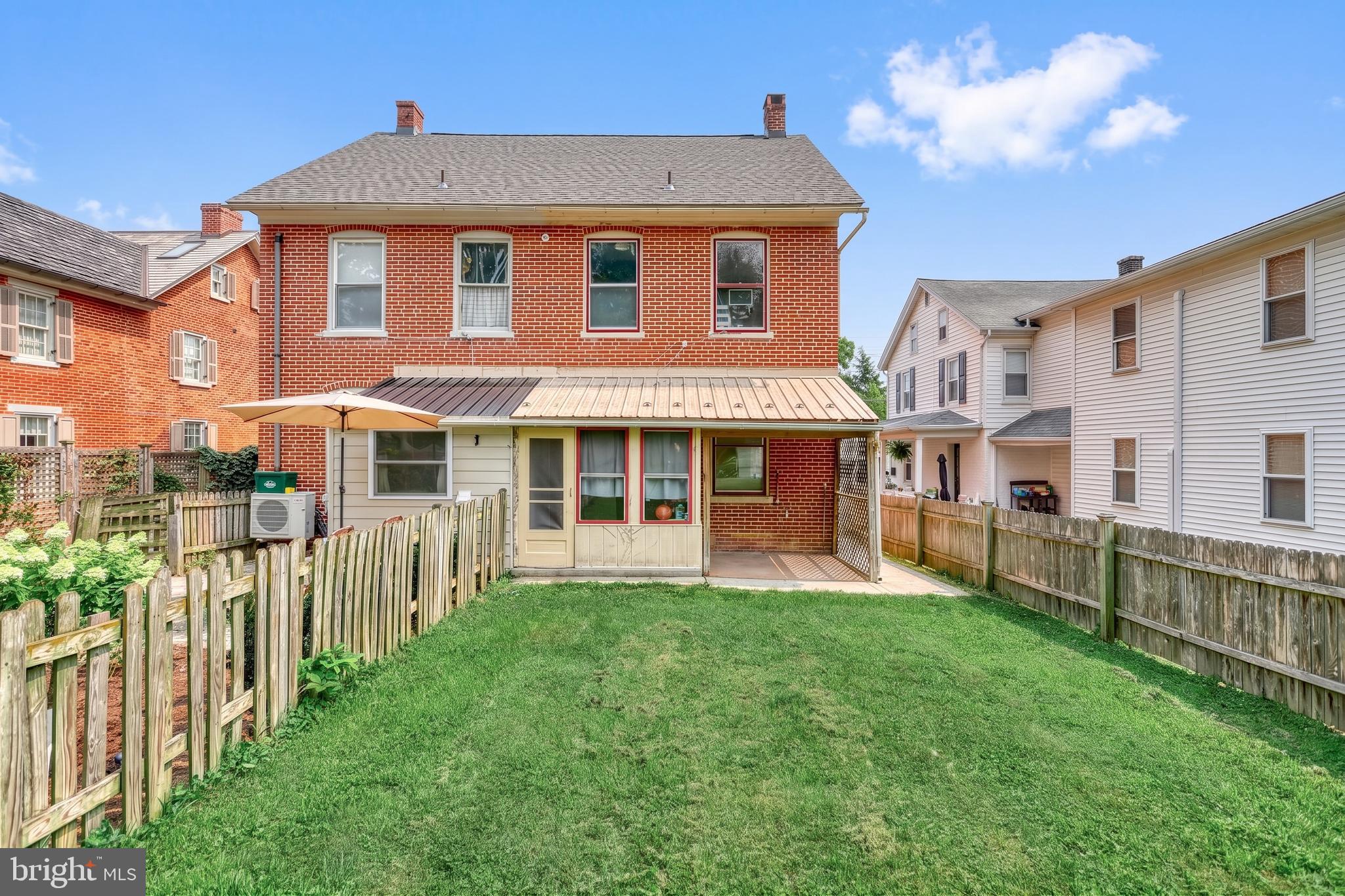 STRASBURG BOROUGH - Residential