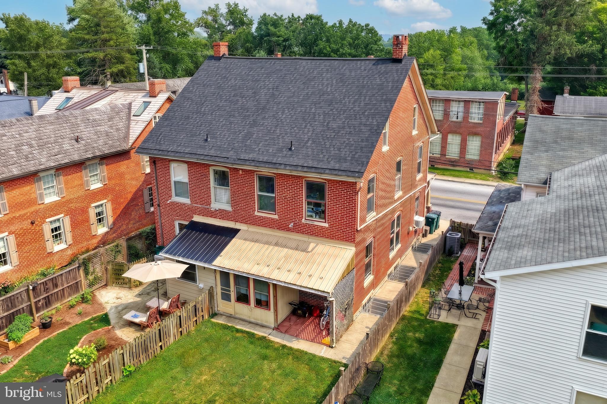 STRASBURG BOROUGH - Residential