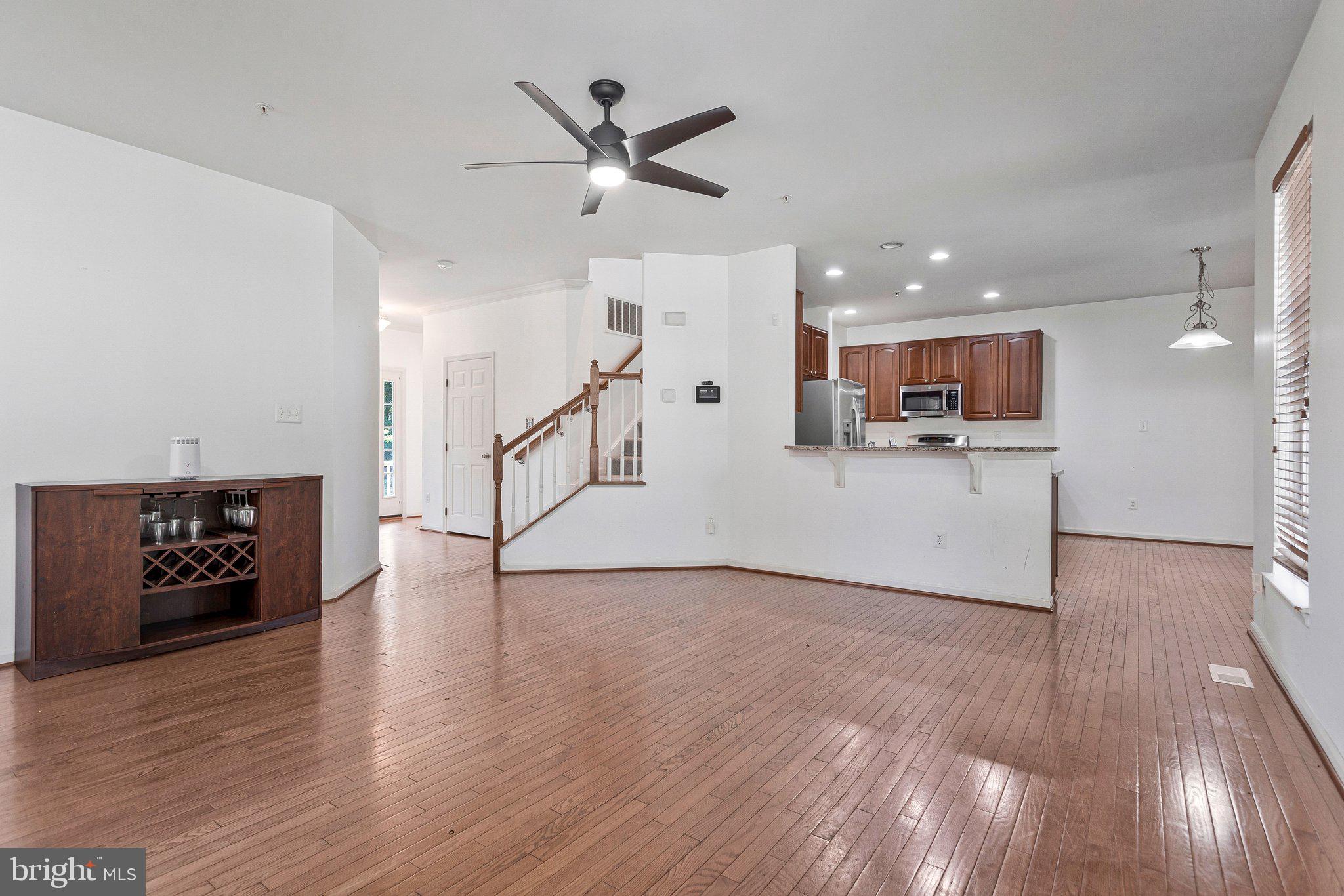 CHARLES CROSSING - Residential