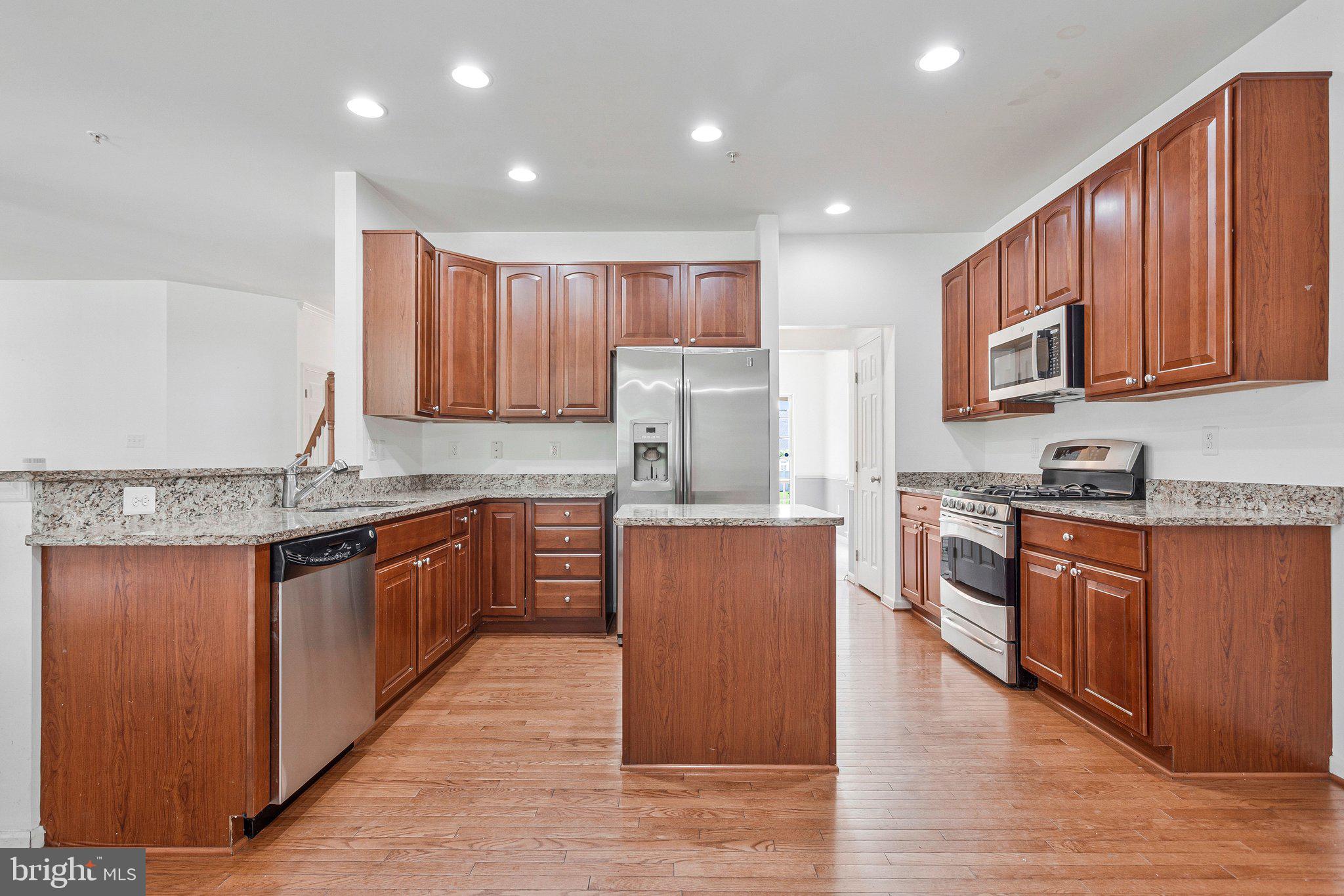 CHARLES CROSSING - Residential