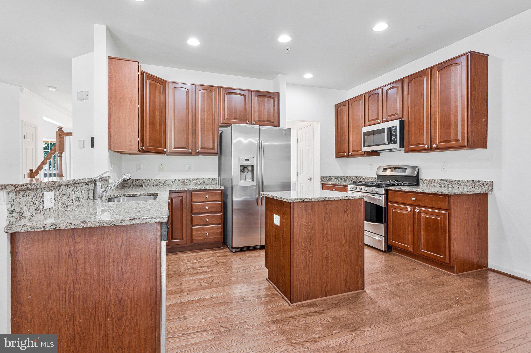 CHARLES CROSSING - Residential