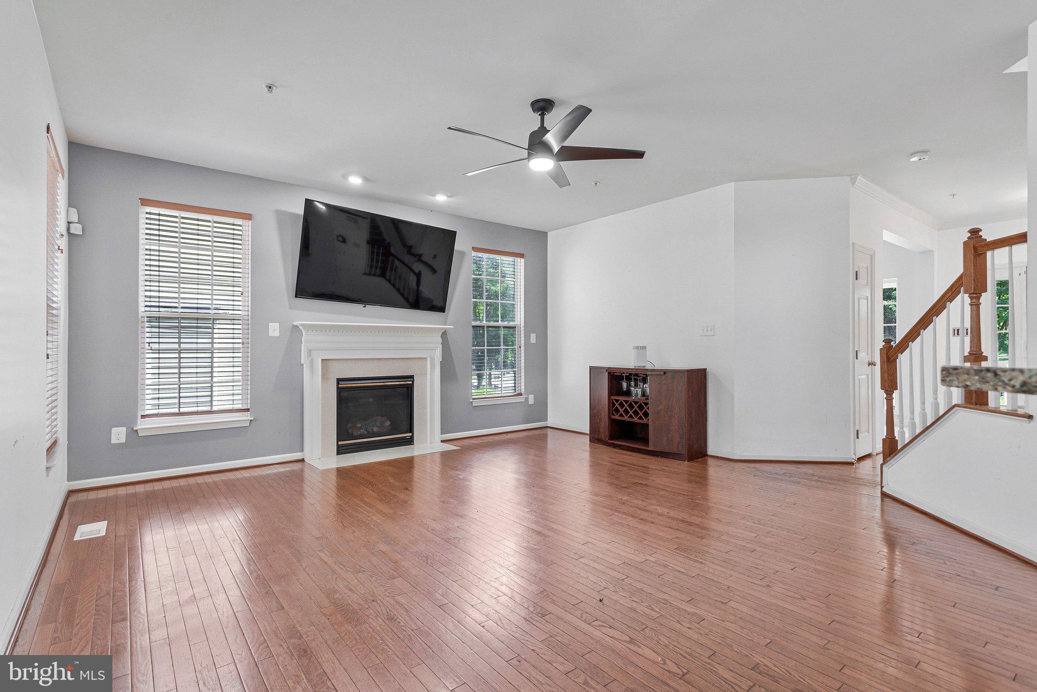 CHARLES CROSSING - Residential