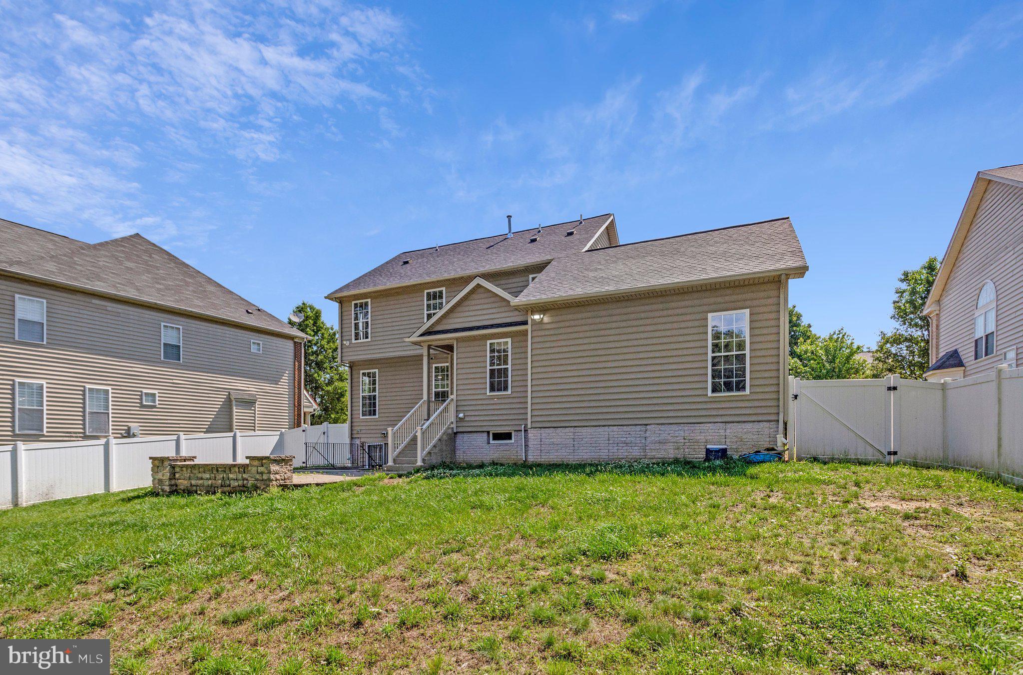 CHARLES CROSSING - Residential