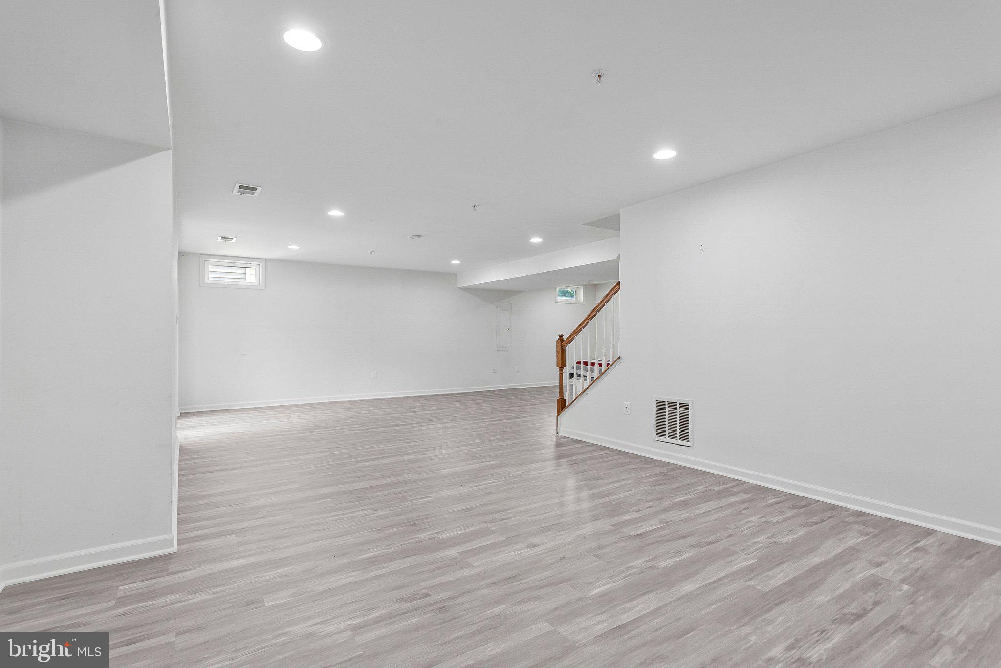 CHARLES CROSSING - Residential