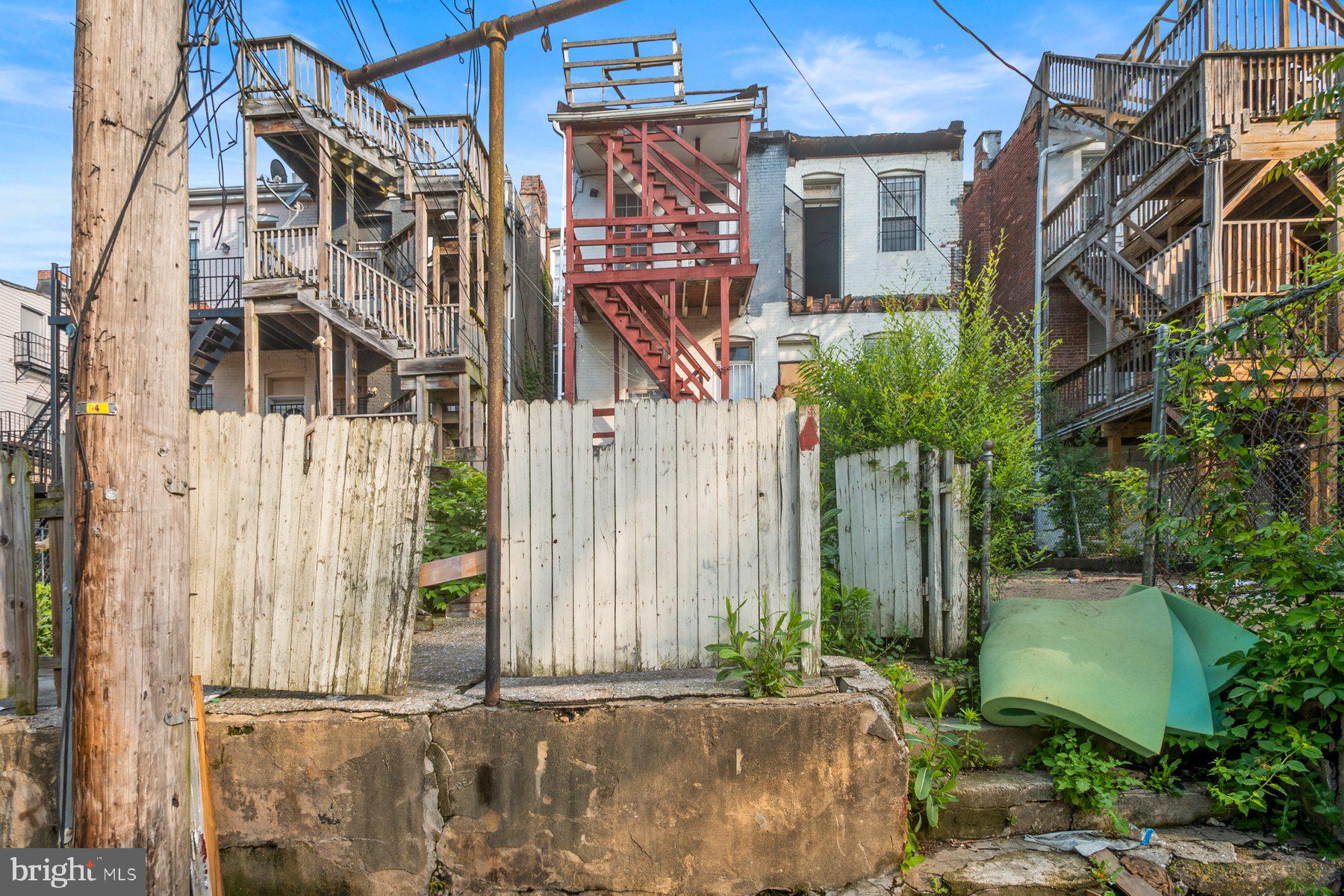 WOODBROOK - Residential Income