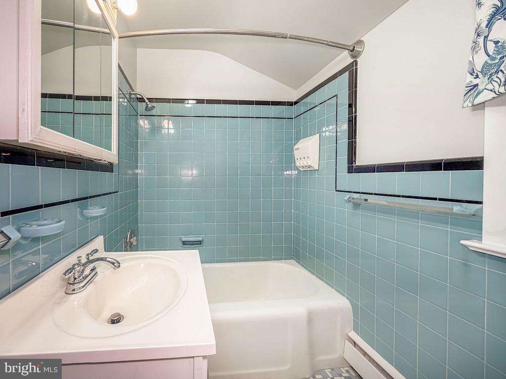 NON AVAILABLE - Residential
