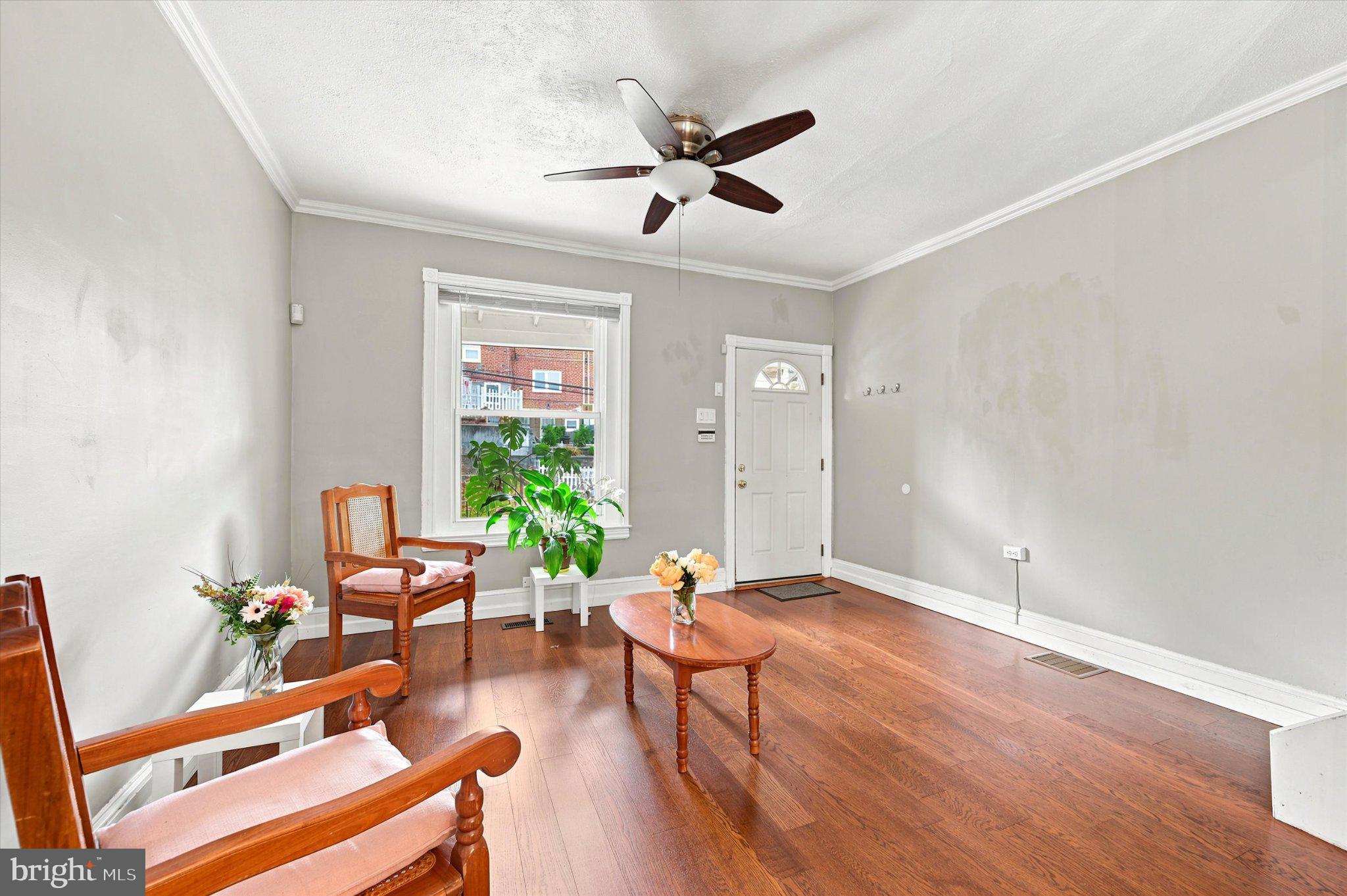 ROXBOROUGH - Residential
