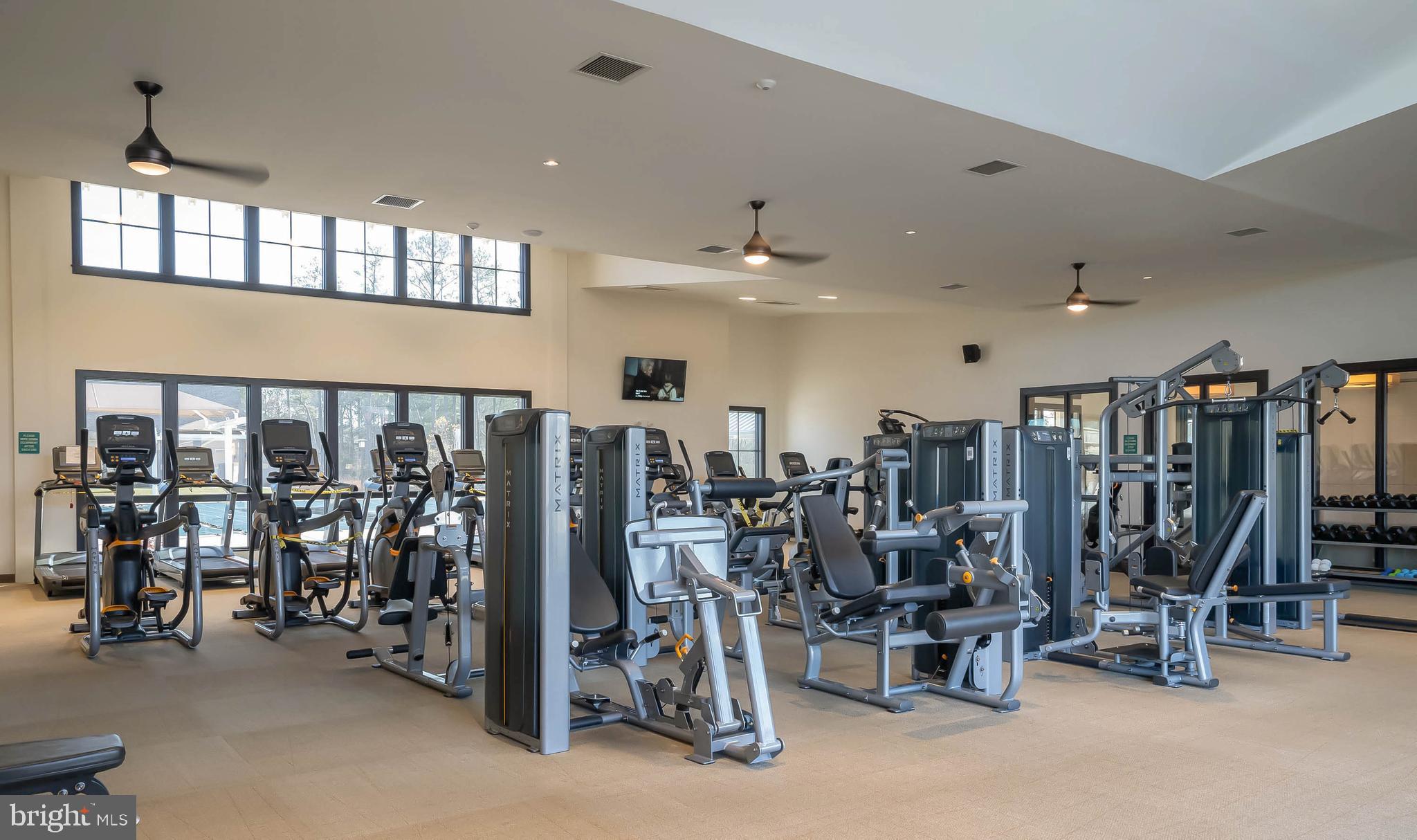 BAY FOREST CLUB - Residential