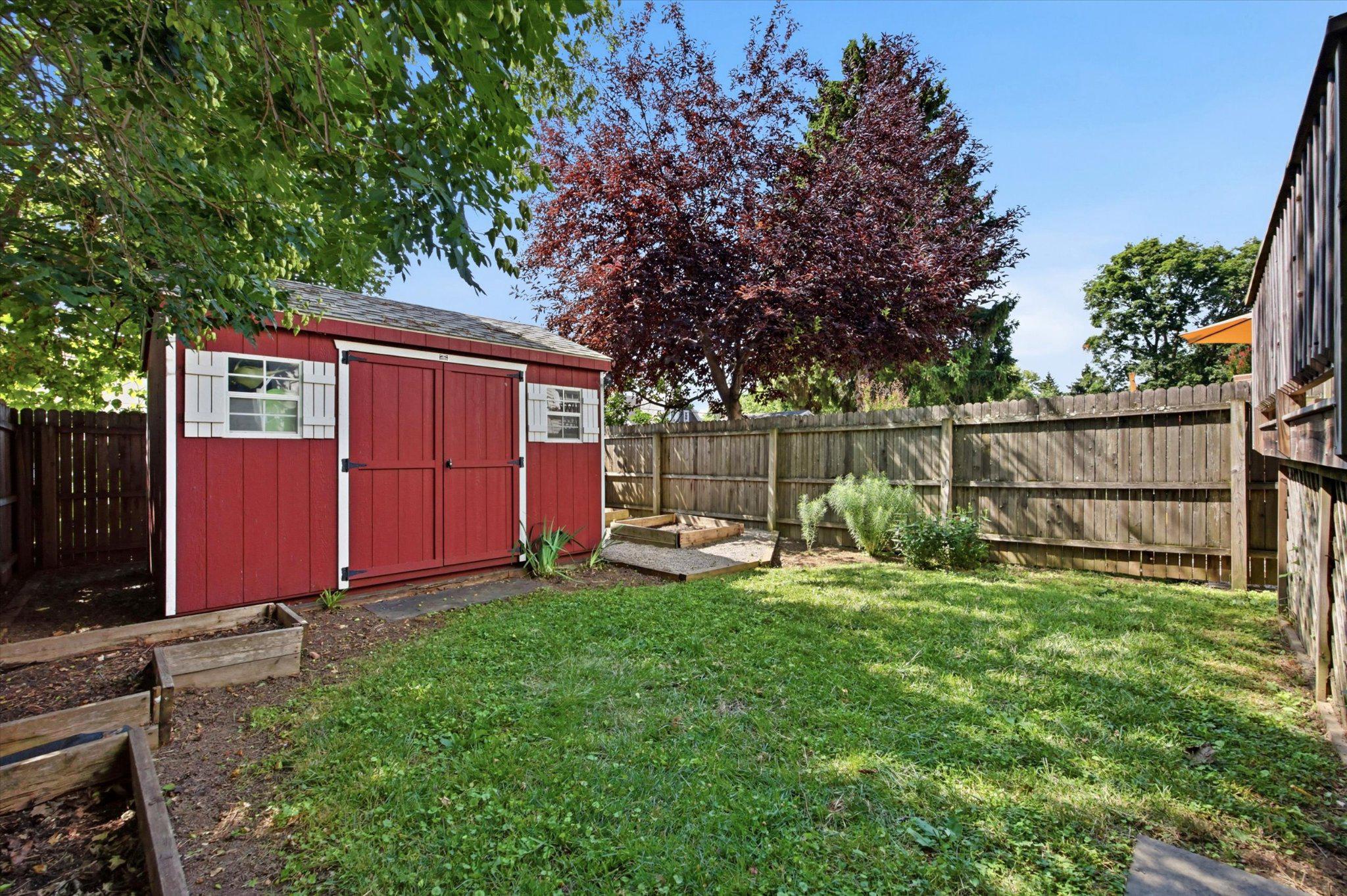 GLENSIDE - Residential
