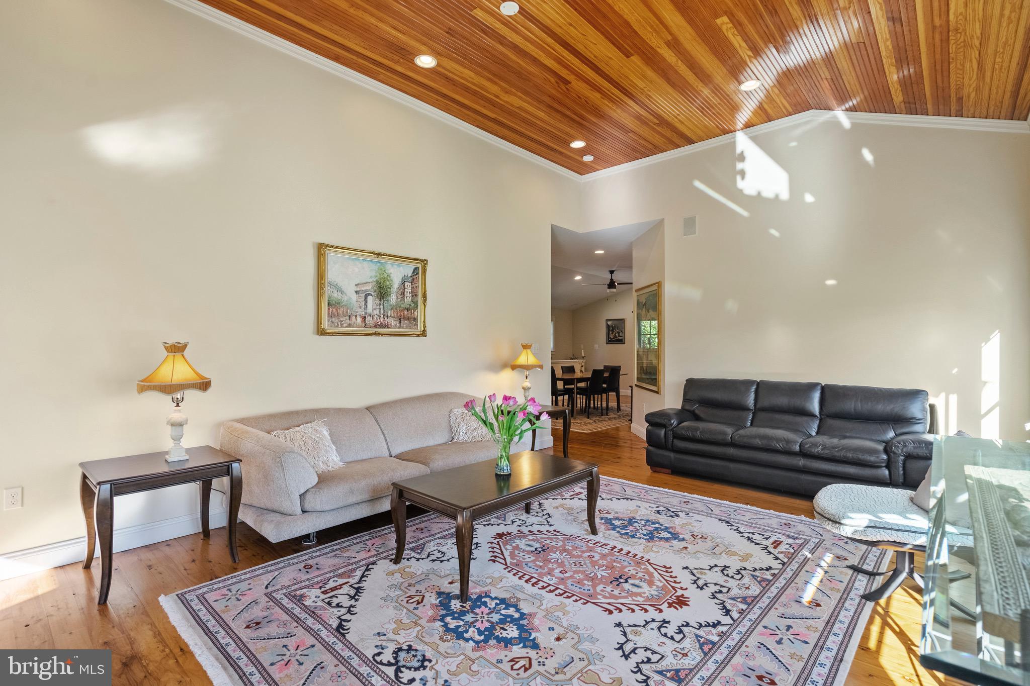 WASHINGTON VIRGINIA - Residential