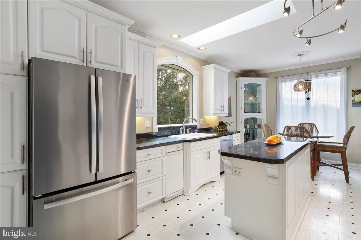 LURAY - Residential