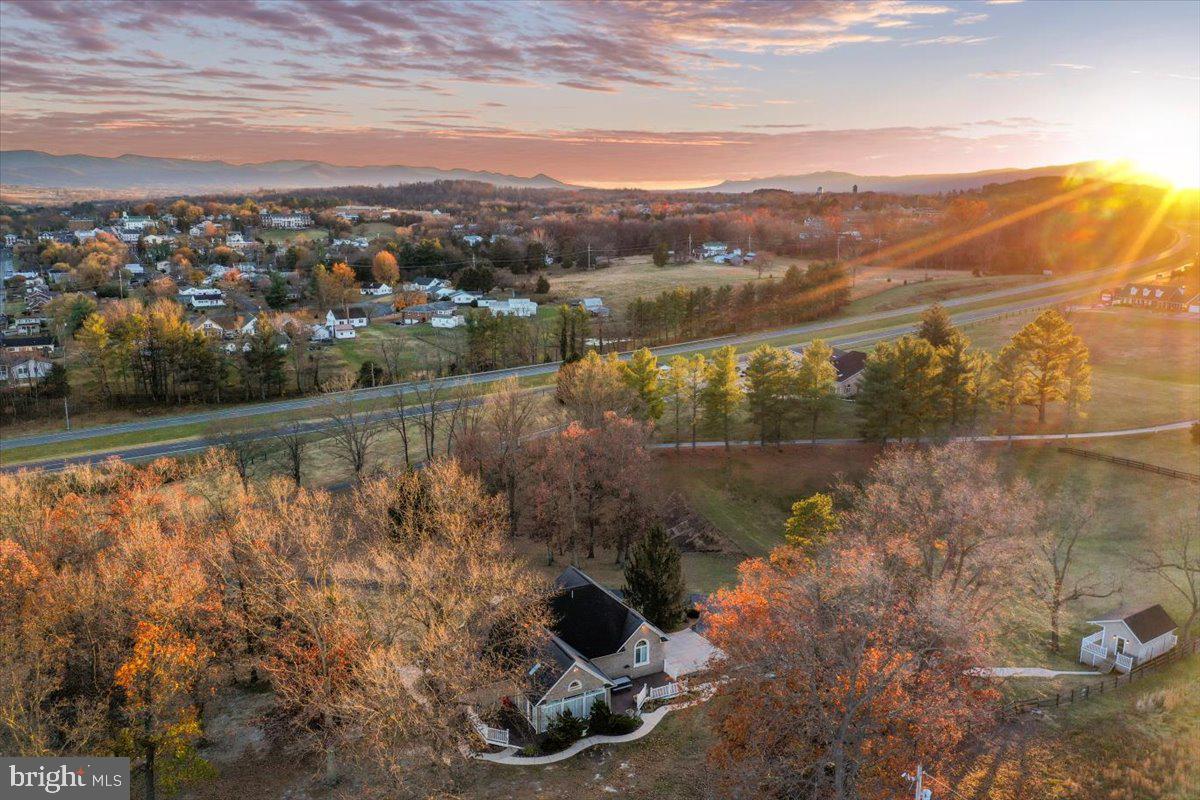 LURAY - Residential