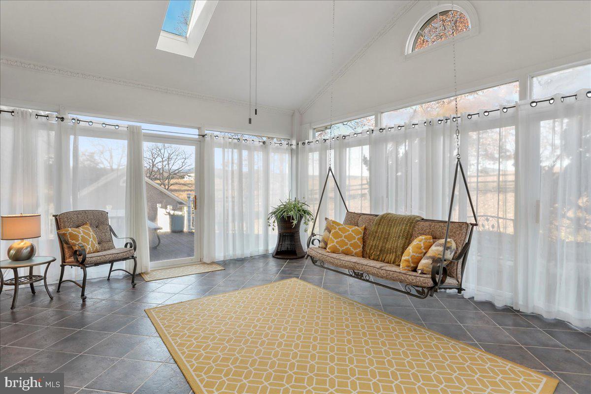 LURAY - Residential