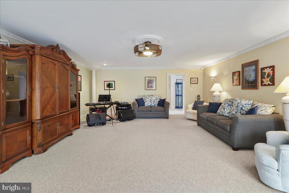 LURAY - Residential