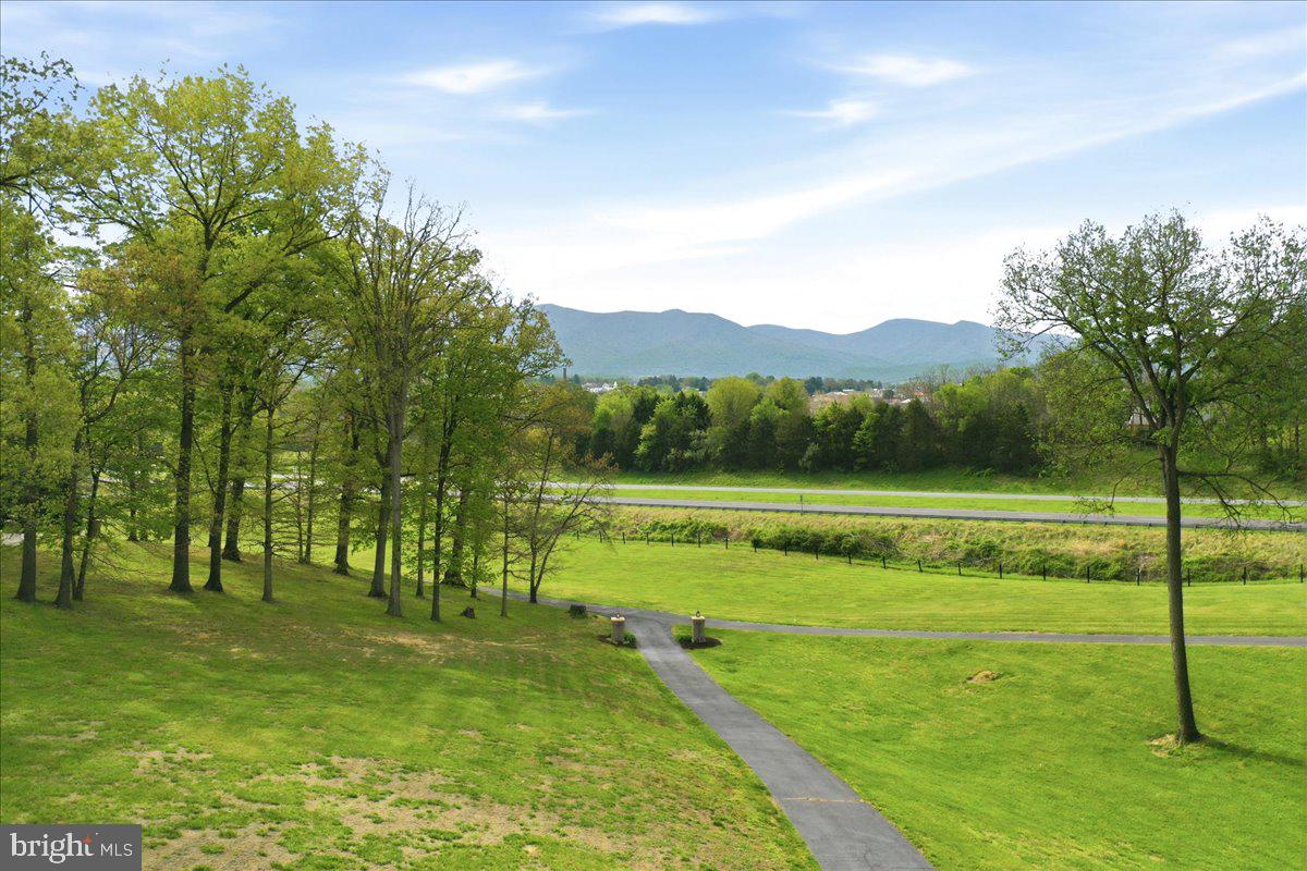 LURAY - Residential