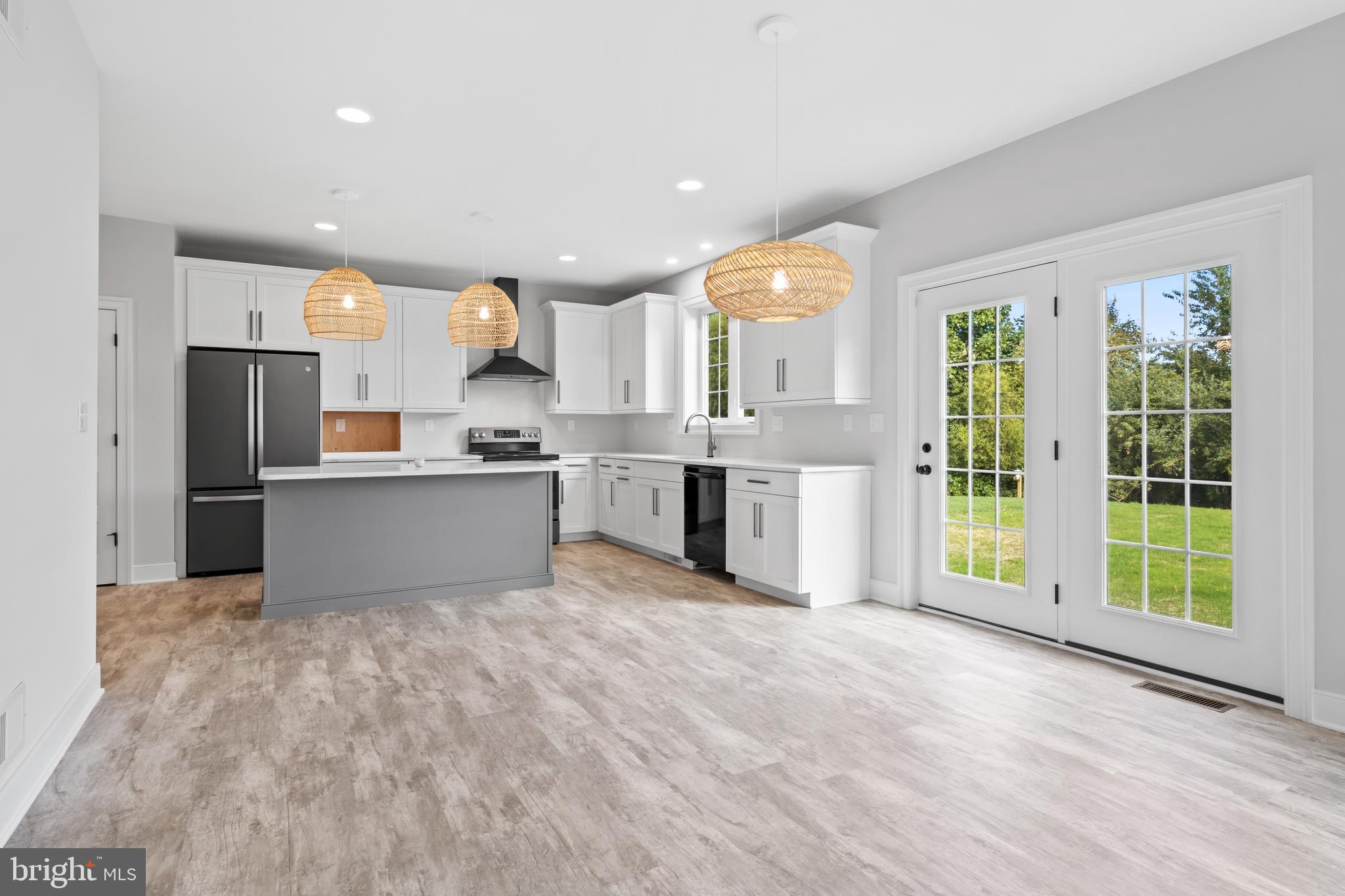 SYCAMORE CROSSING - Residential