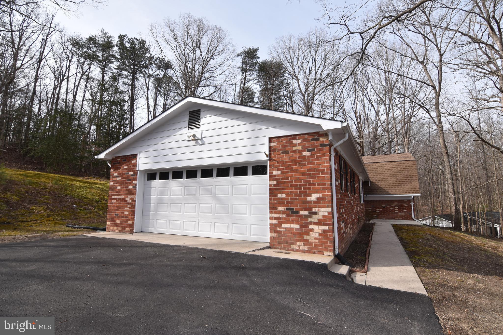 BEVERLY ESTATES - Residential
