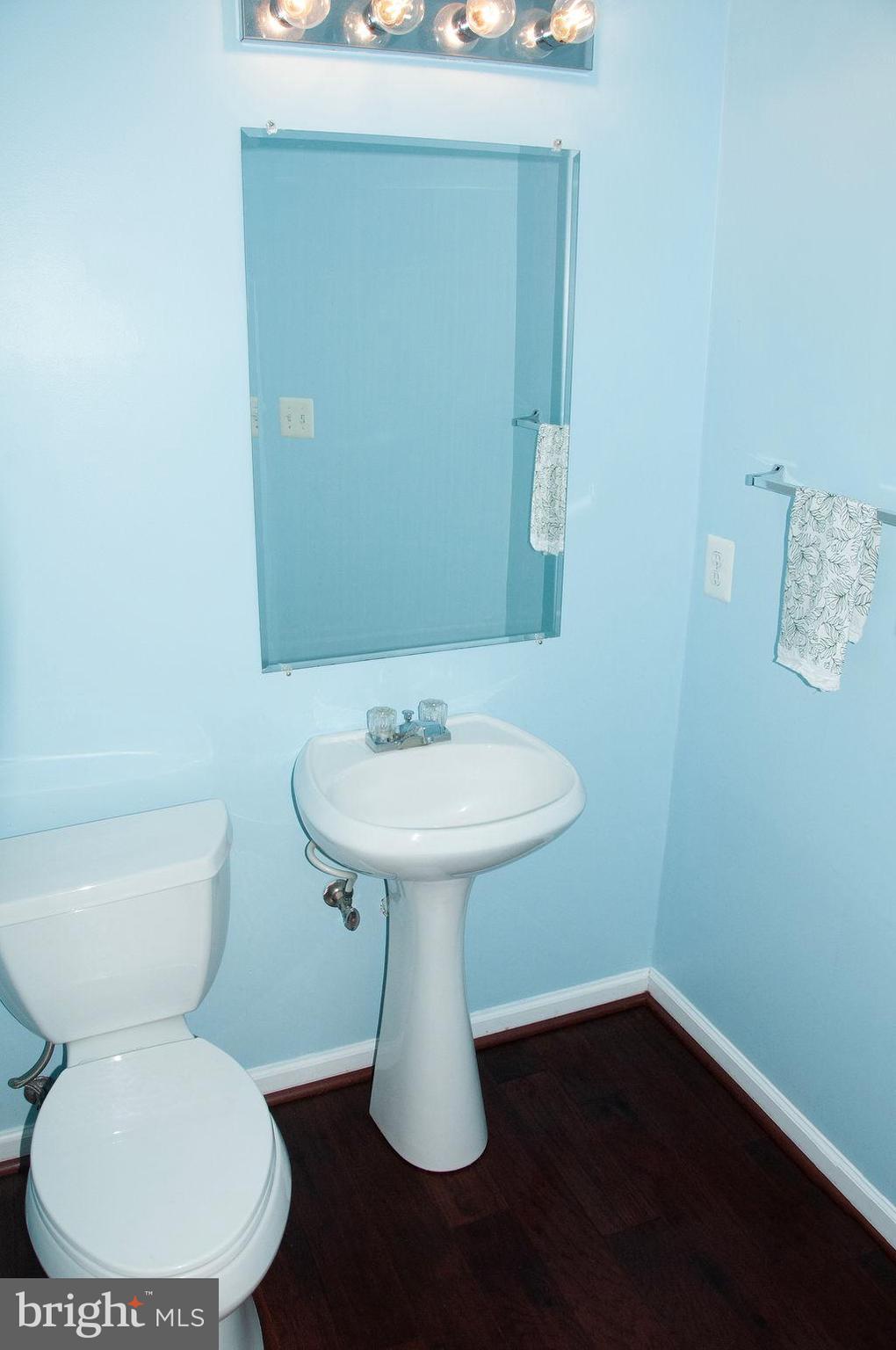 CROSSROADS MANOR - Residential Lease