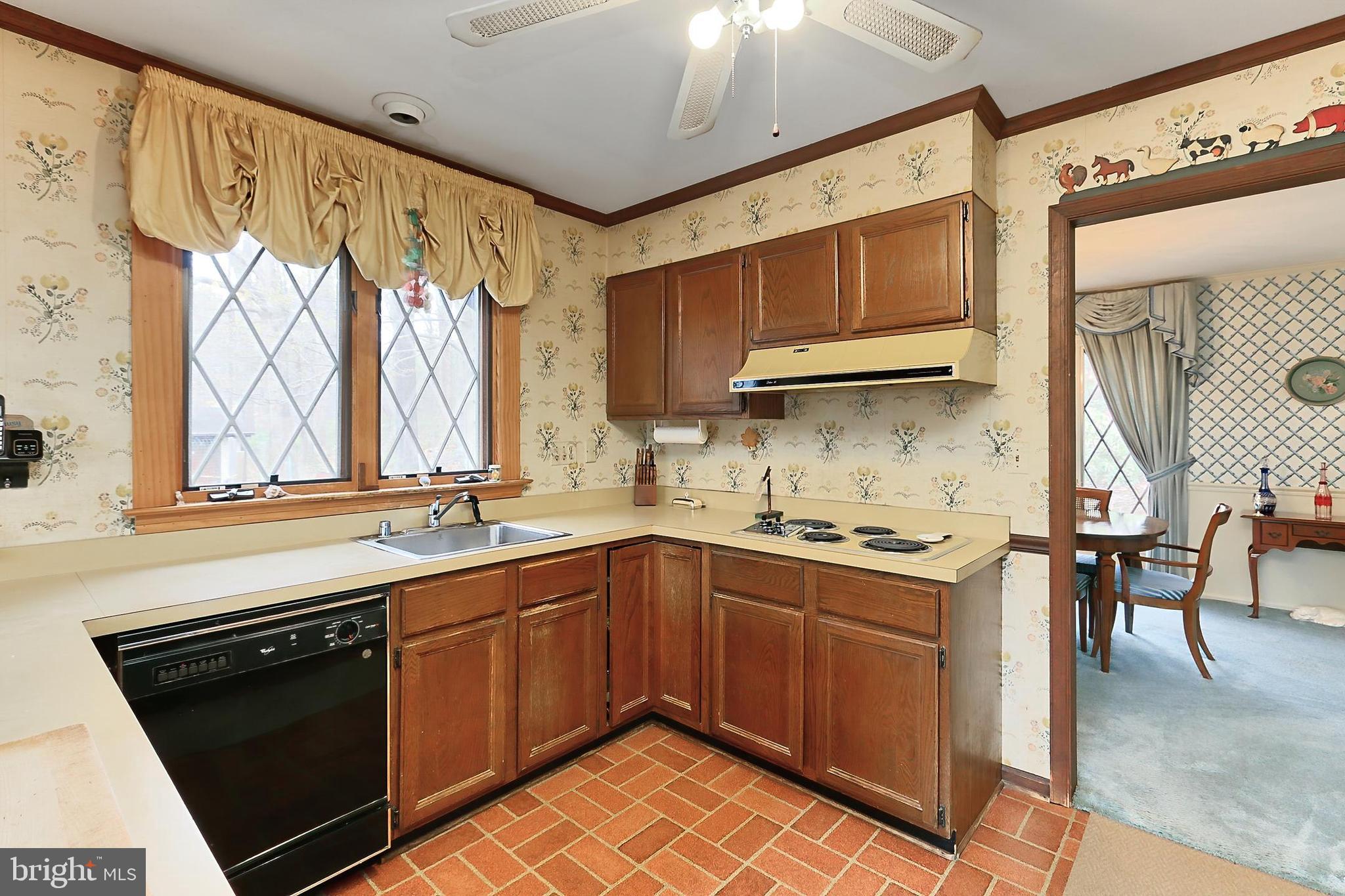 CLOVERLEAF FARM ESTATES - Residential