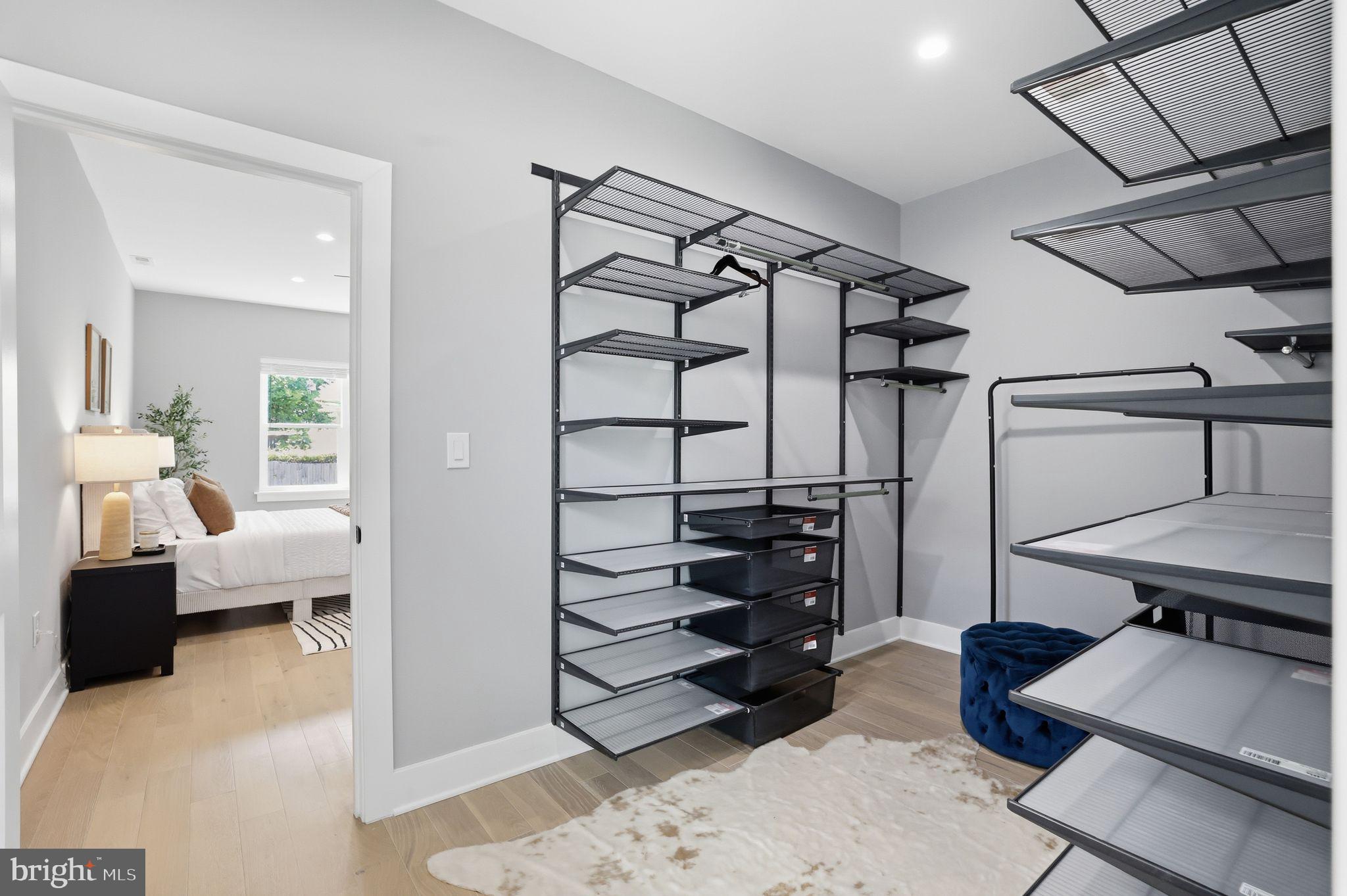 PINEHURST VILLAGE - Residential