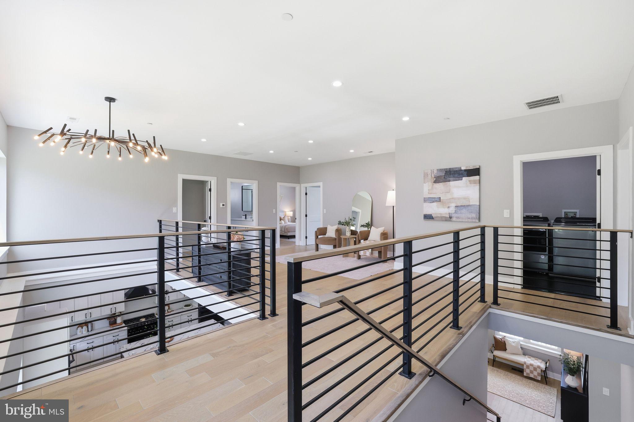 PINEHURST VILLAGE - Residential