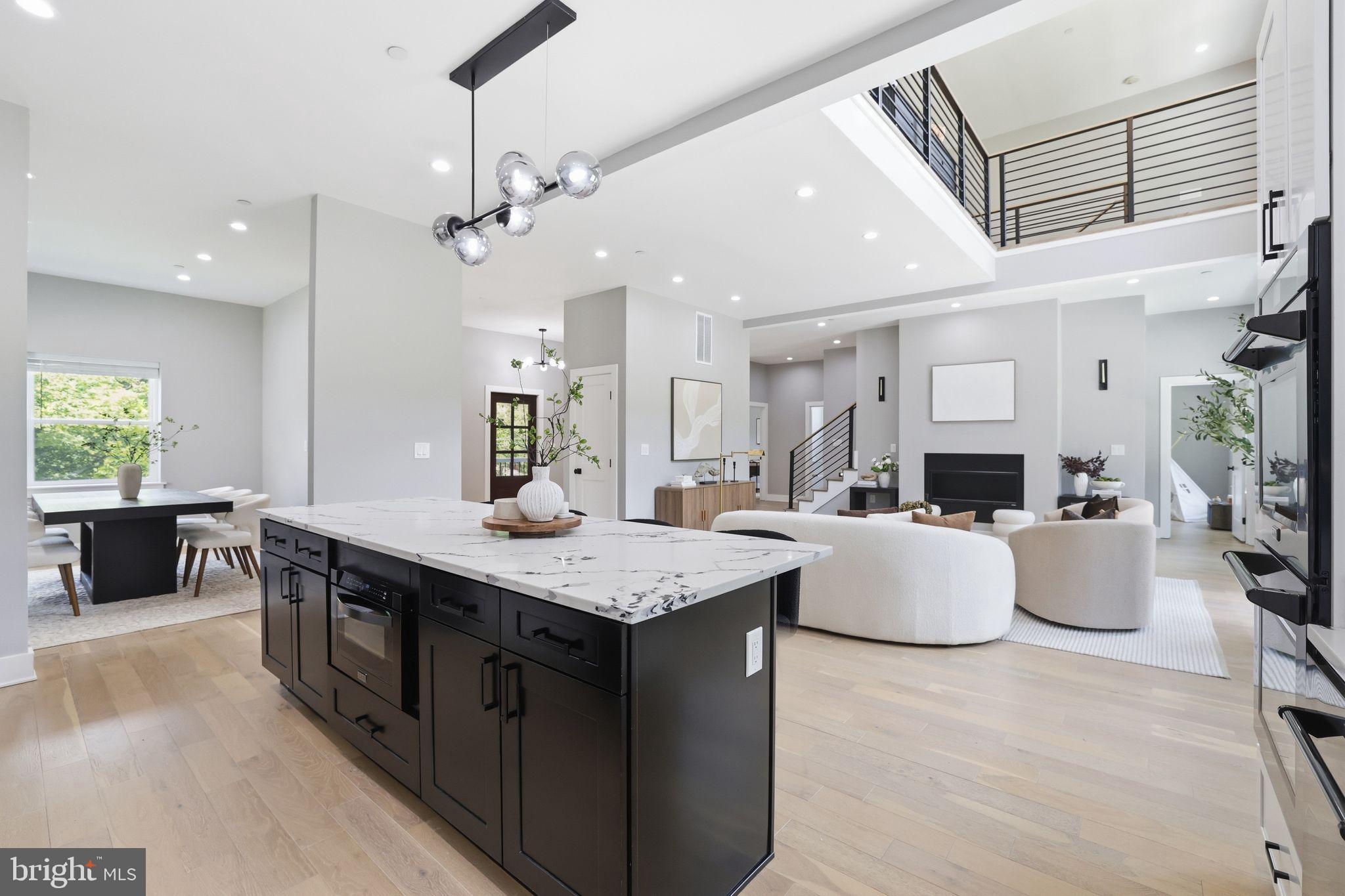 PINEHURST VILLAGE - Residential