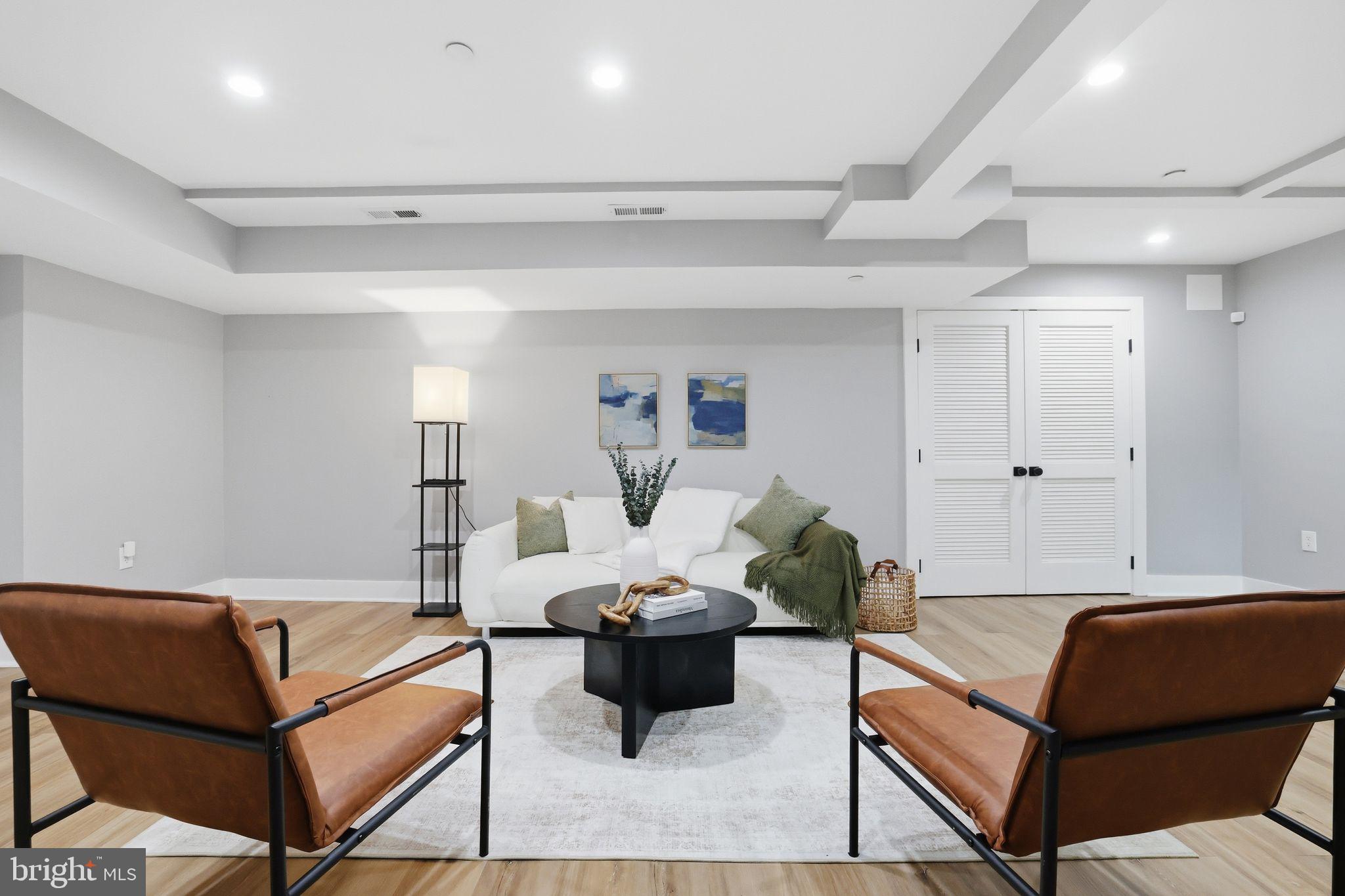 PINEHURST VILLAGE - Residential