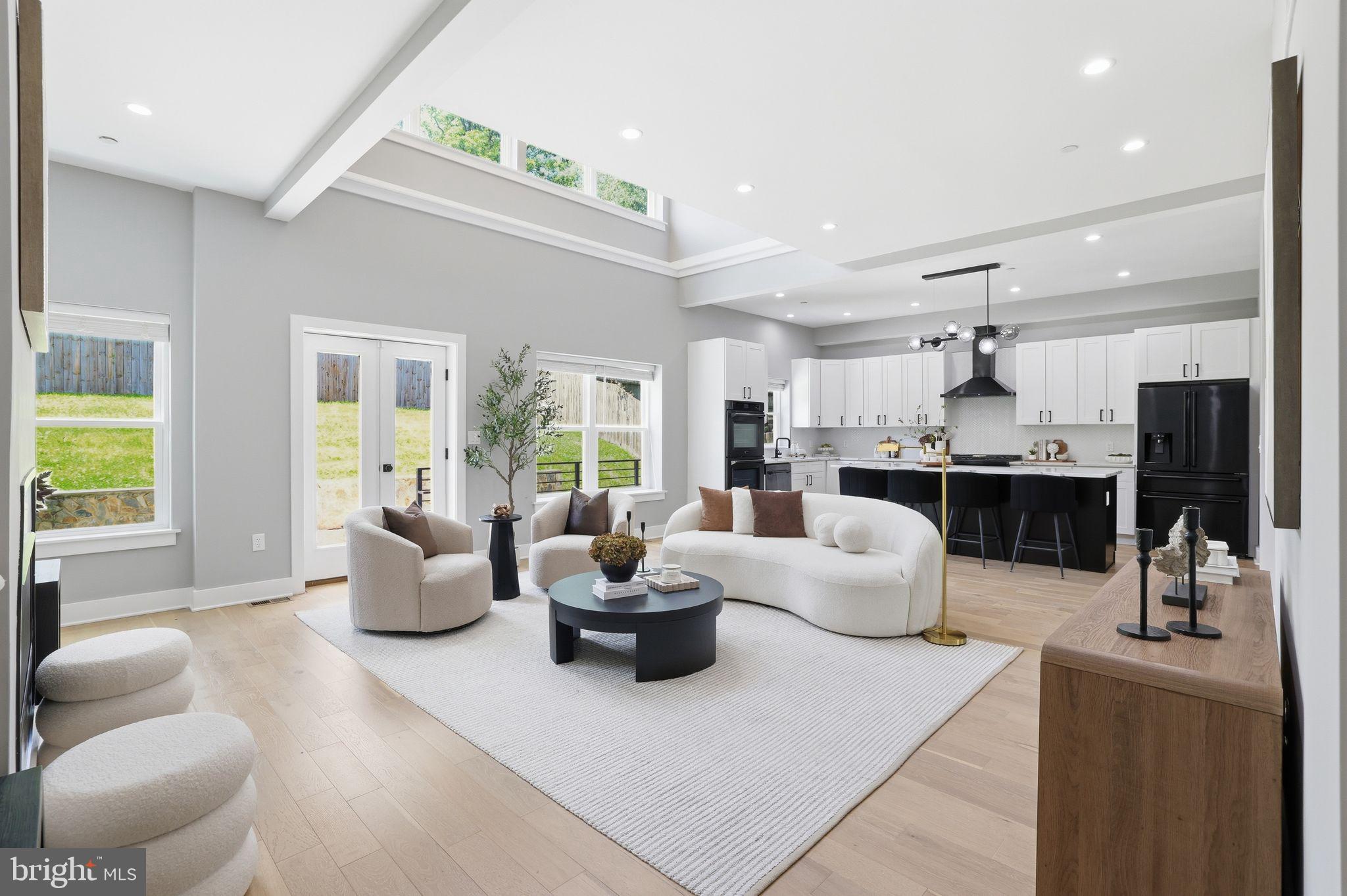 PINEHURST VILLAGE - Residential