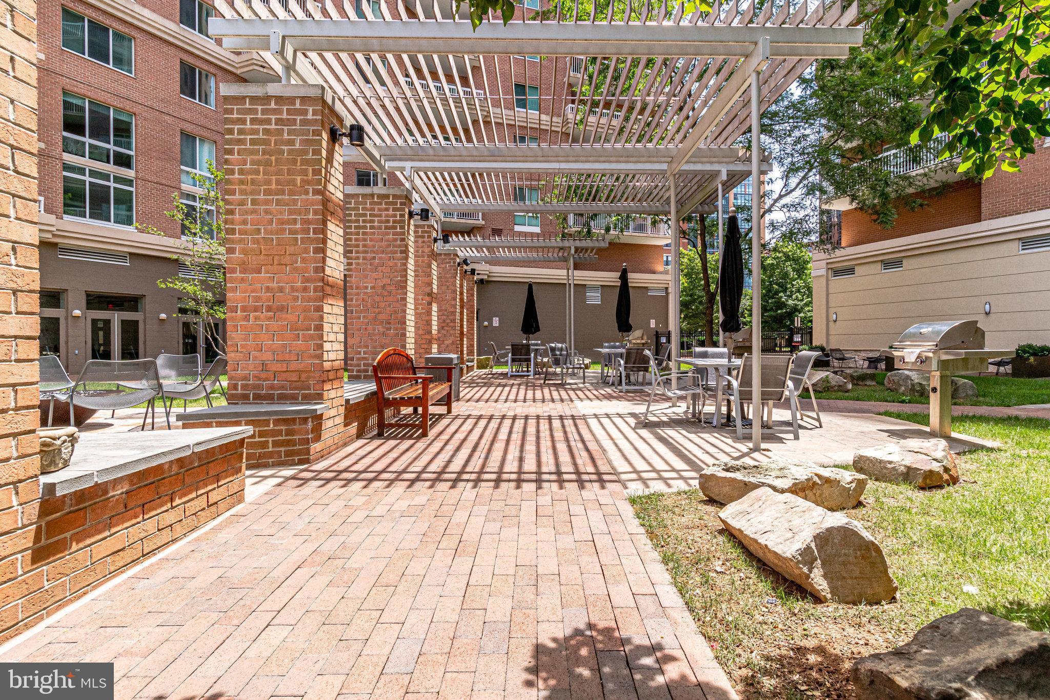 NORTHAMPTON PLACE - Residential