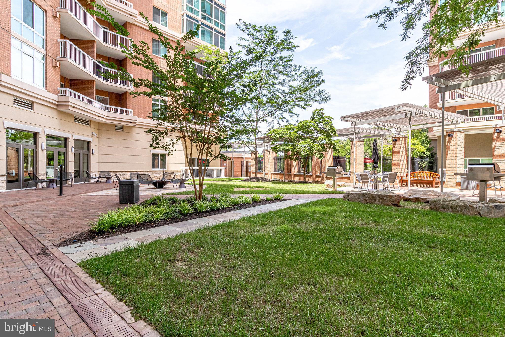NORTHAMPTON PLACE - Residential