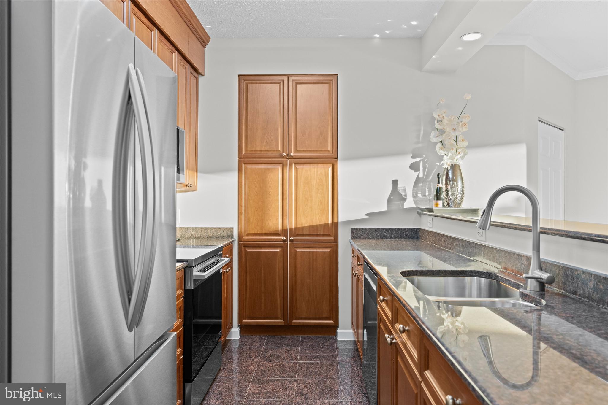 NORTHAMPTON PLACE - Residential