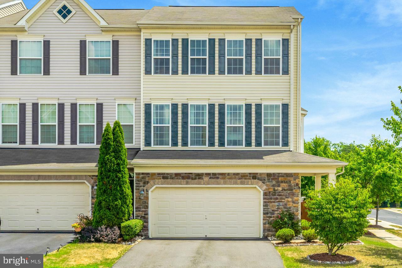 STONE RIDGE - Residential
