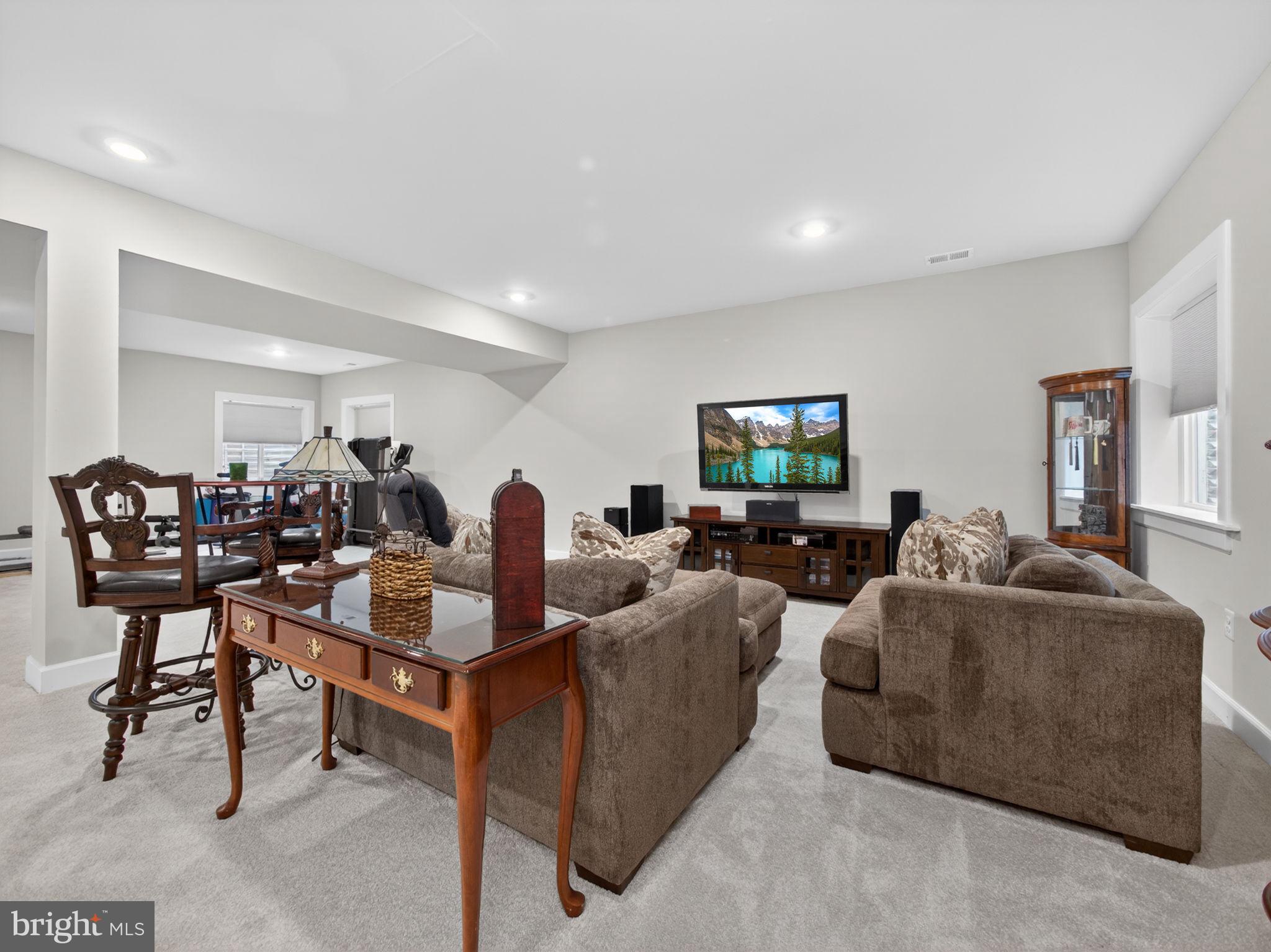 MAYFIELD - Residential