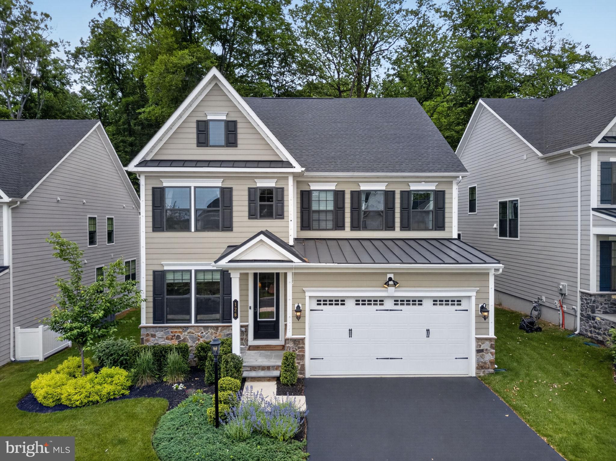 MAYFIELD - Residential