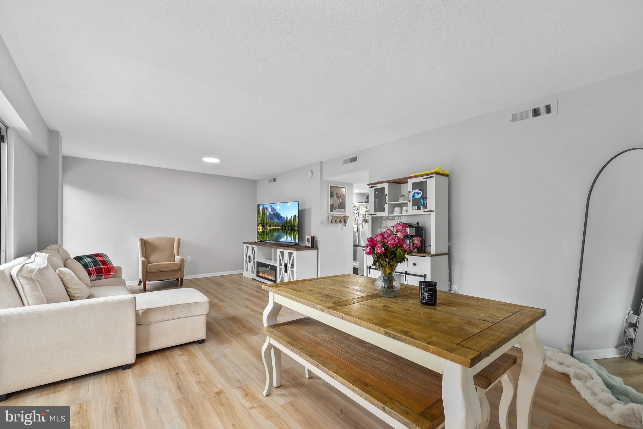 HORIZON HOUSE - Residential