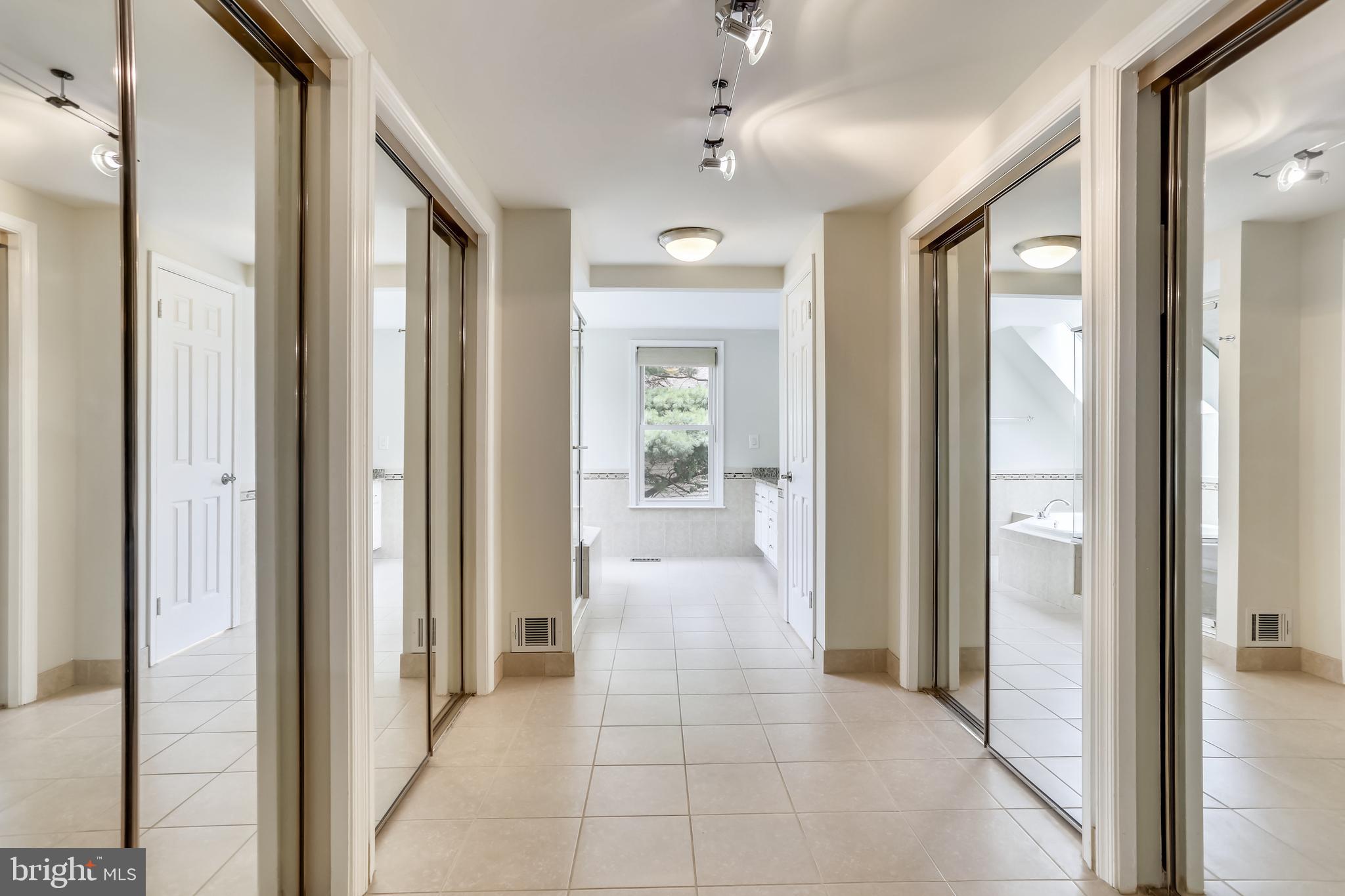 ORCHARD RIDGE - Residential