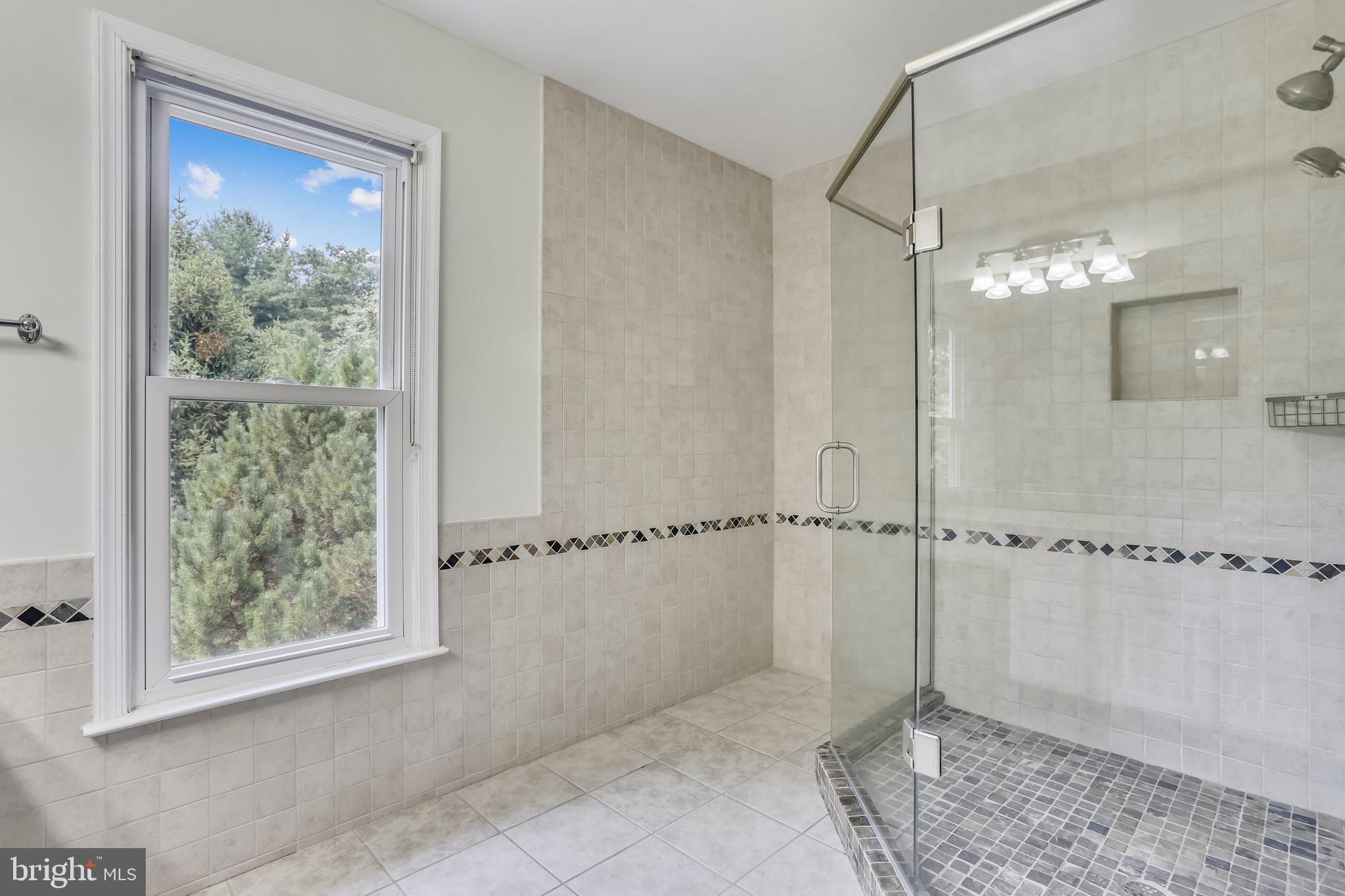 ORCHARD RIDGE - Residential