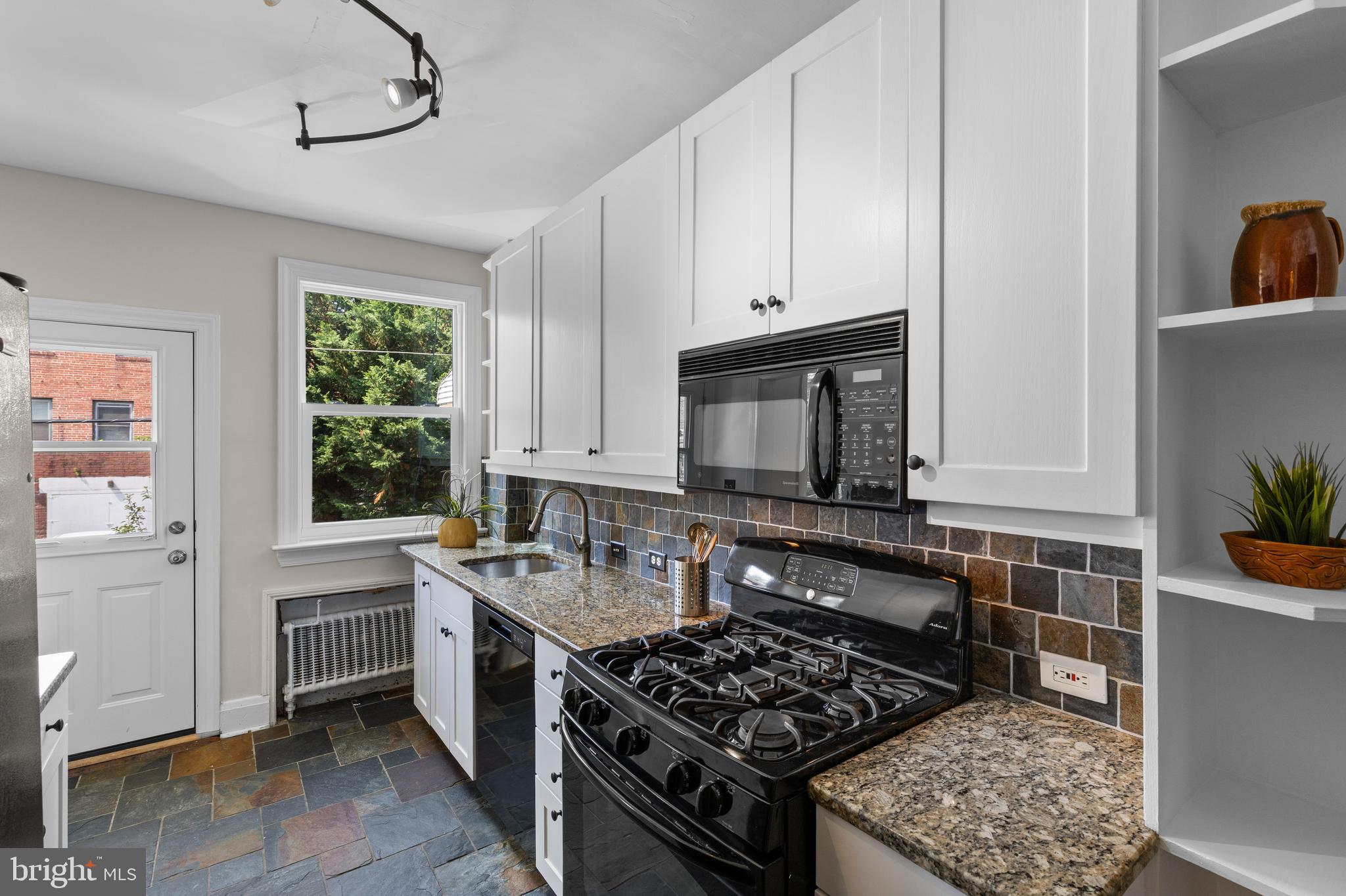CATONSVILLE - Residential