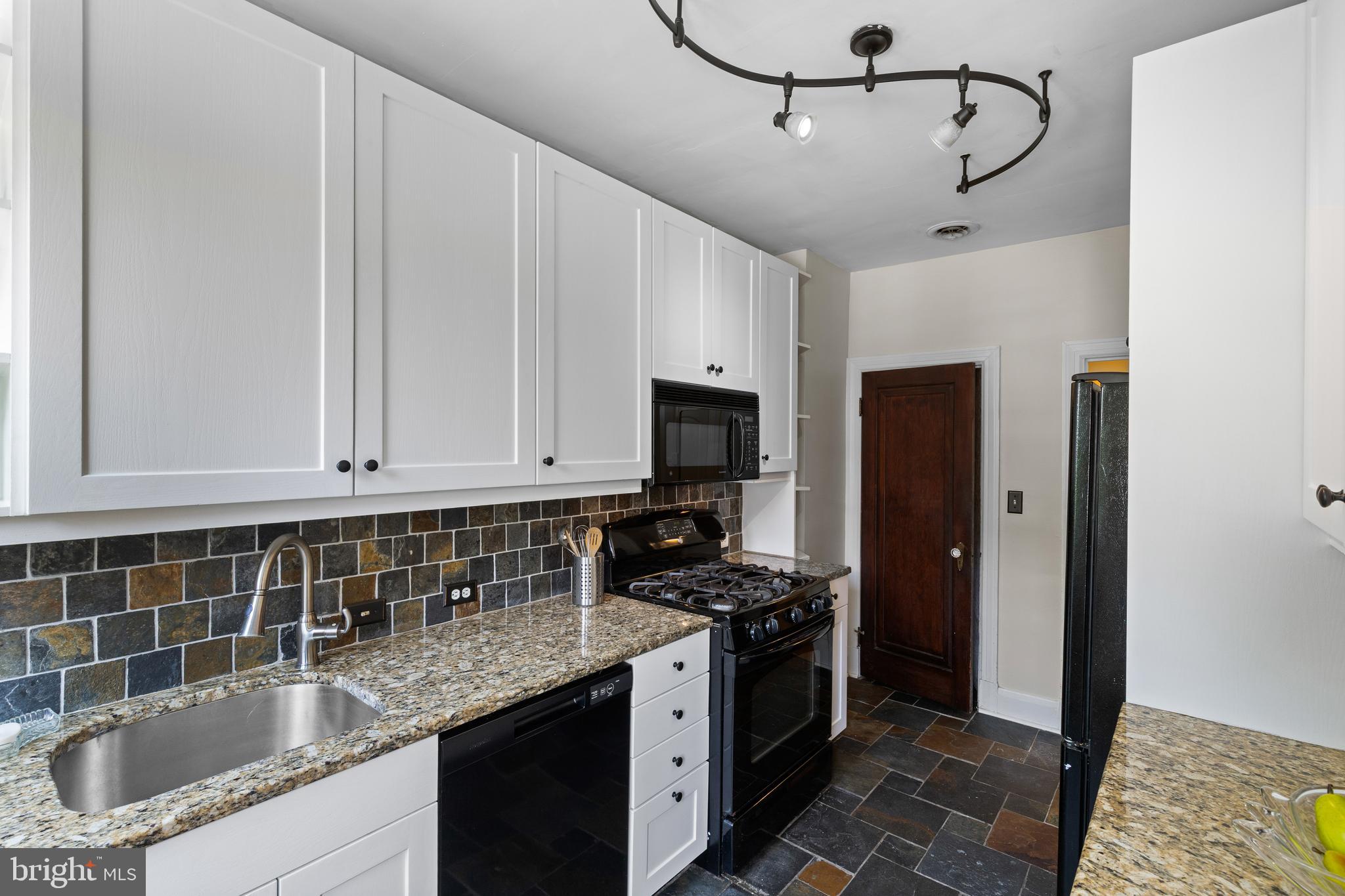 CATONSVILLE - Residential