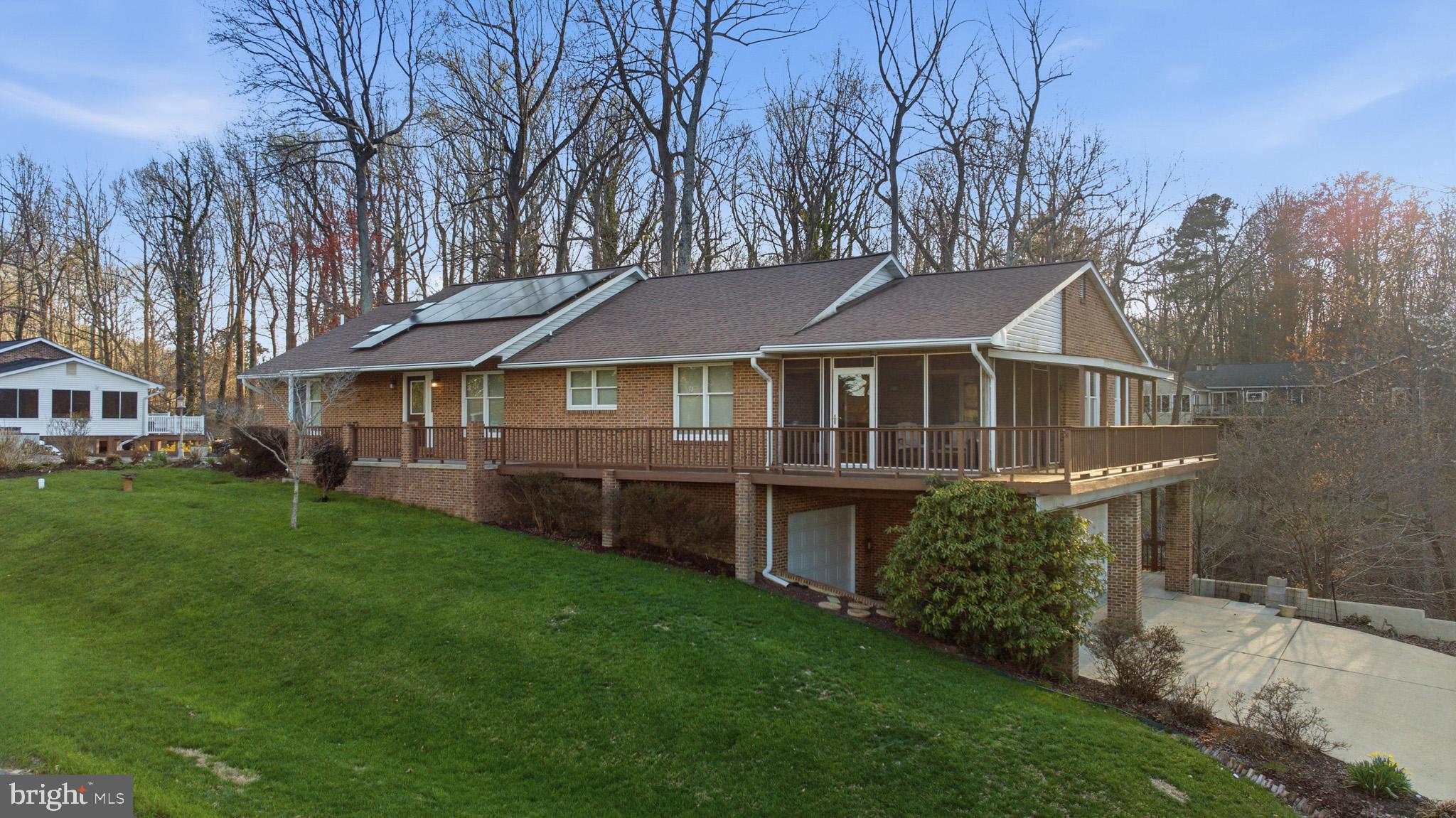 WESTERN SHORES - Residential