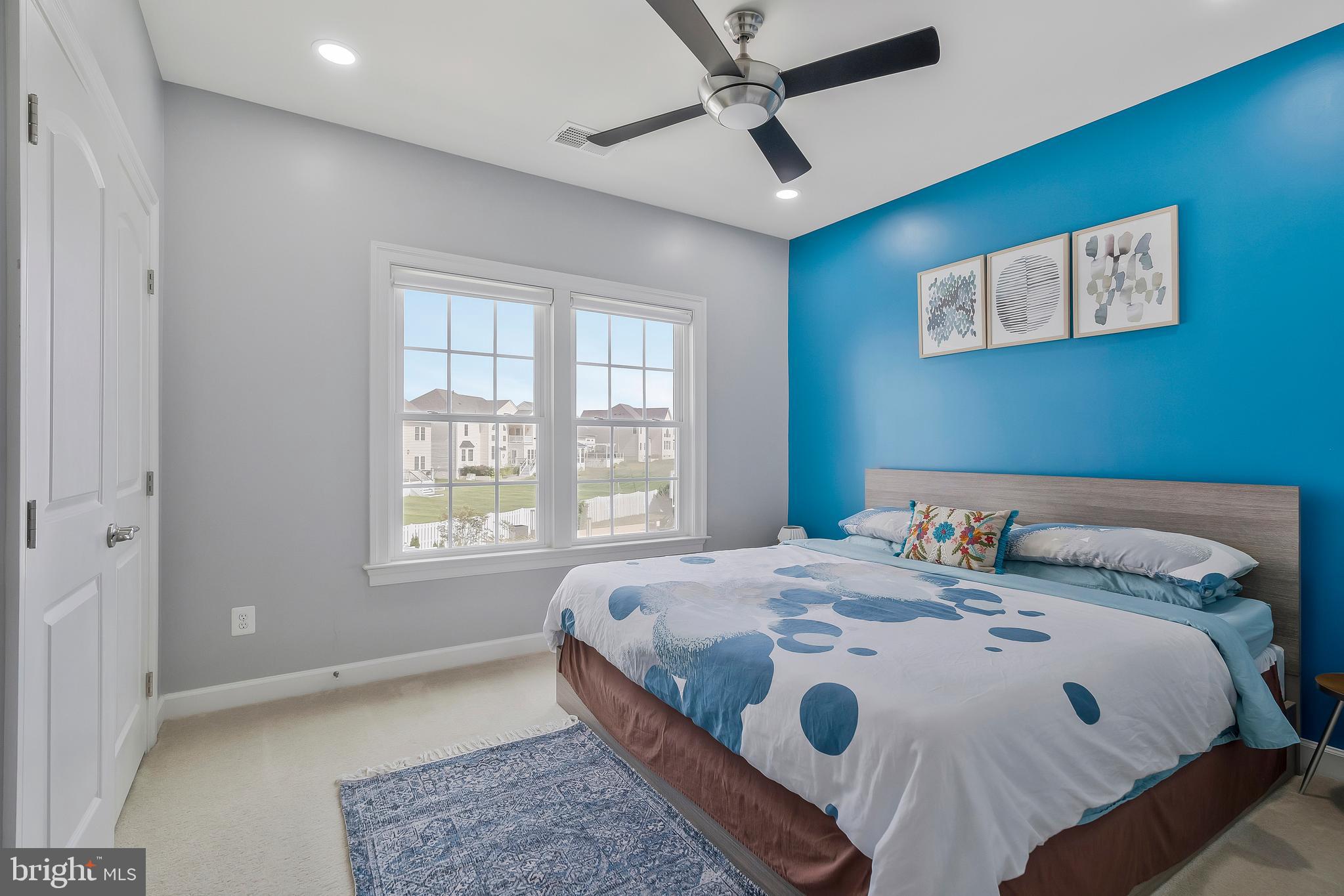 STONEGATE - Residential